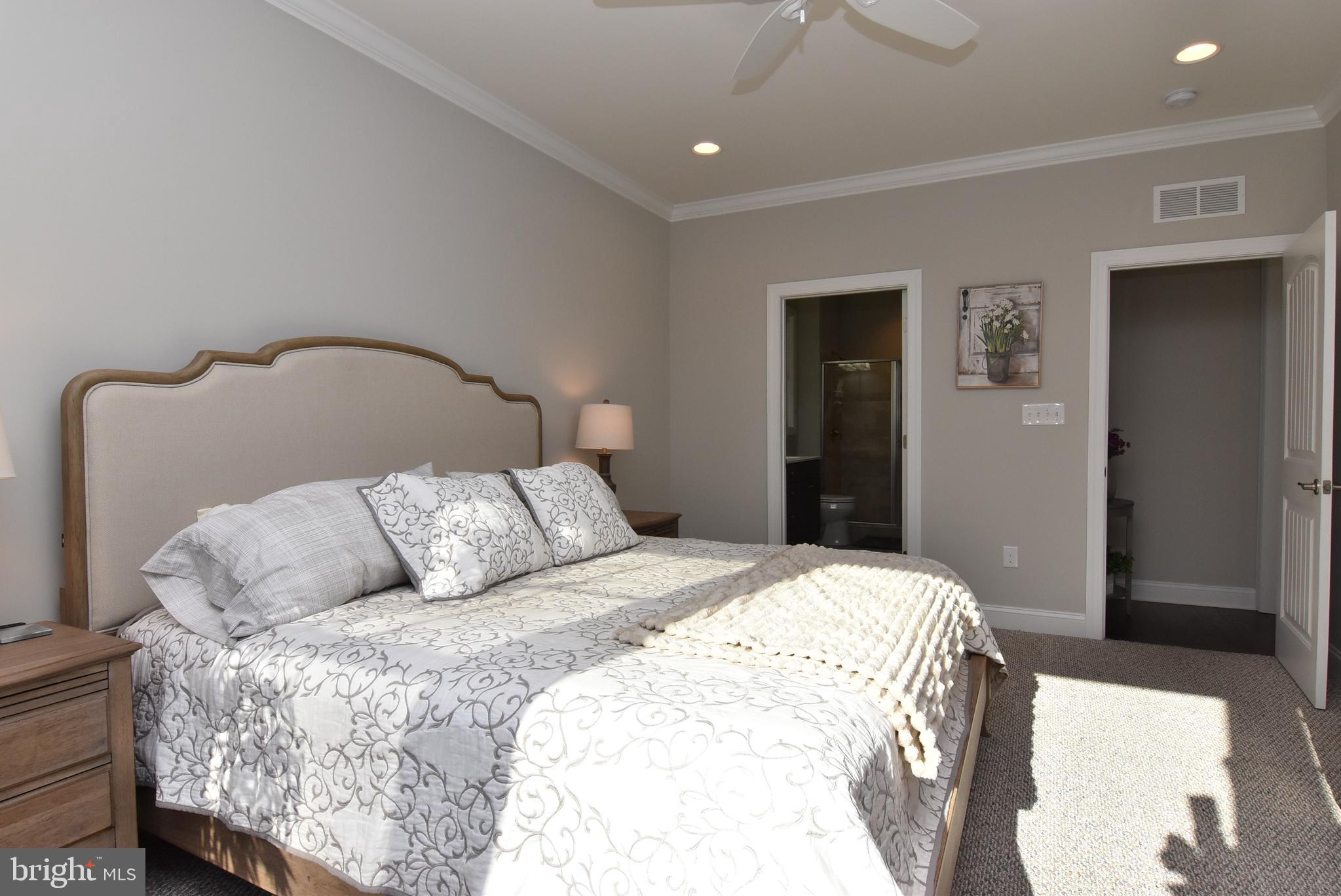 SAWGRASS AT WHITE OAK CREEK - Residential