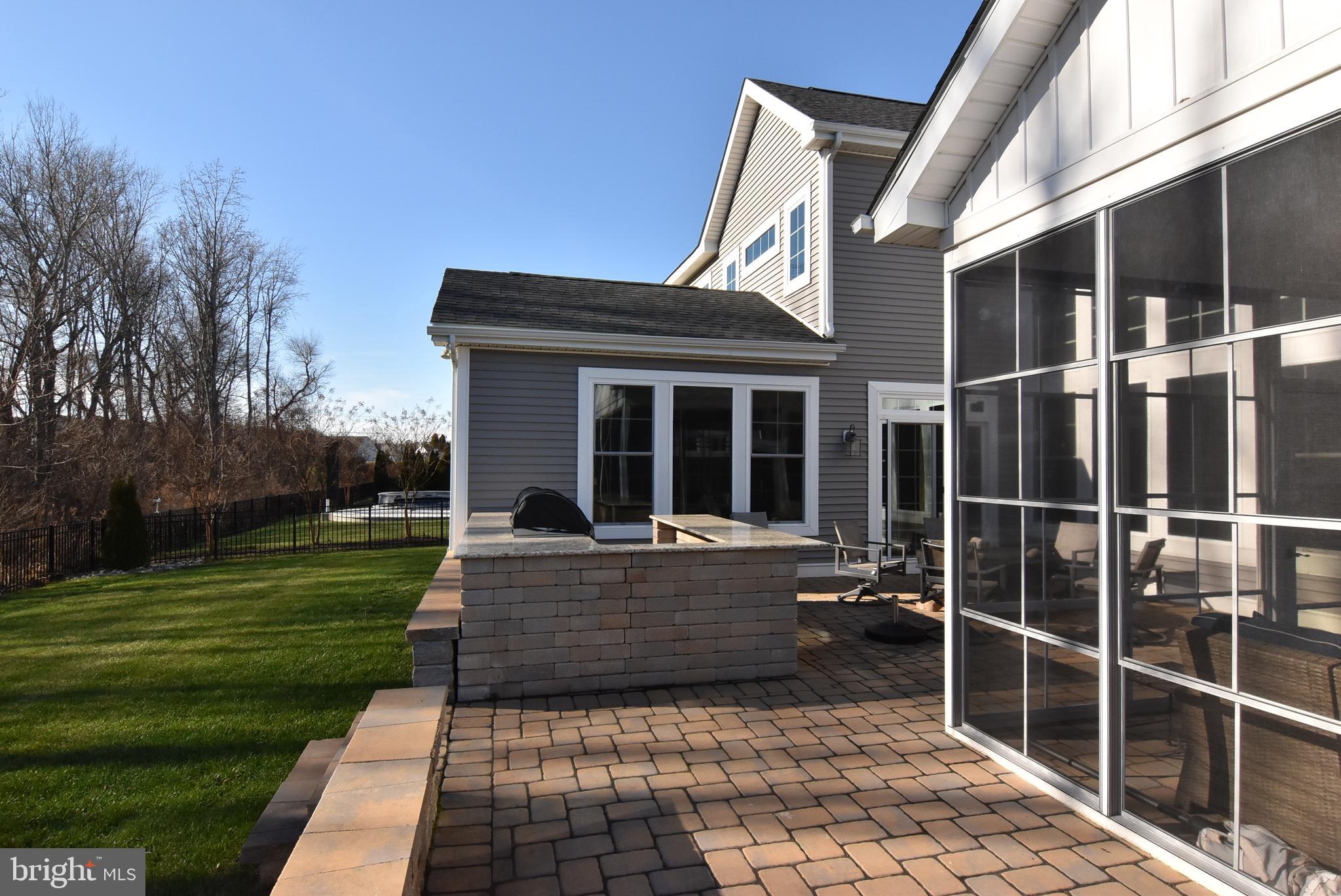 SAWGRASS AT WHITE OAK CREEK - Residential