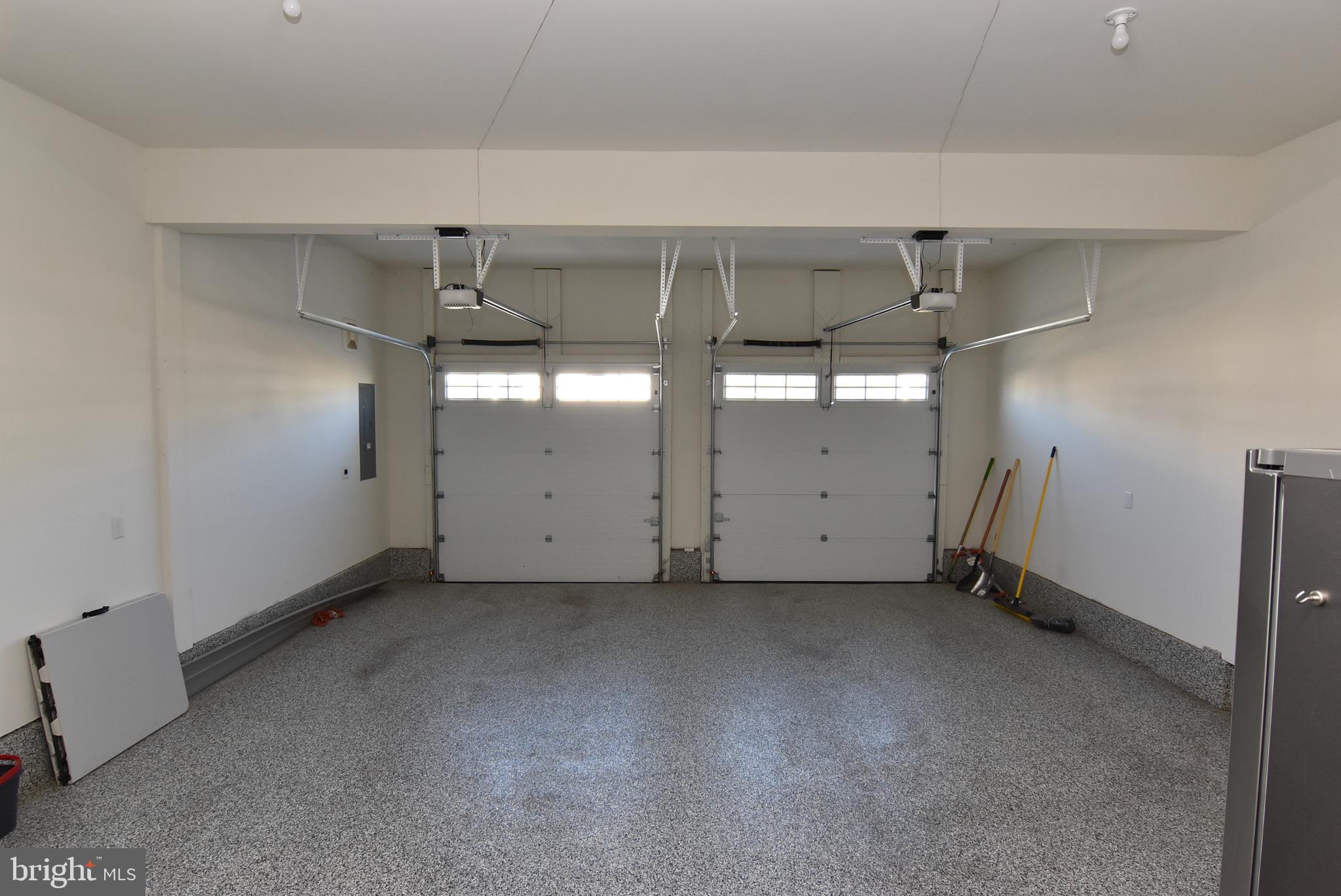 SAWGRASS AT WHITE OAK CREEK - Residential