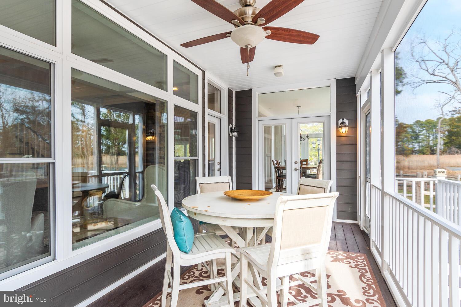 COVE CREEK CLUB - Residential