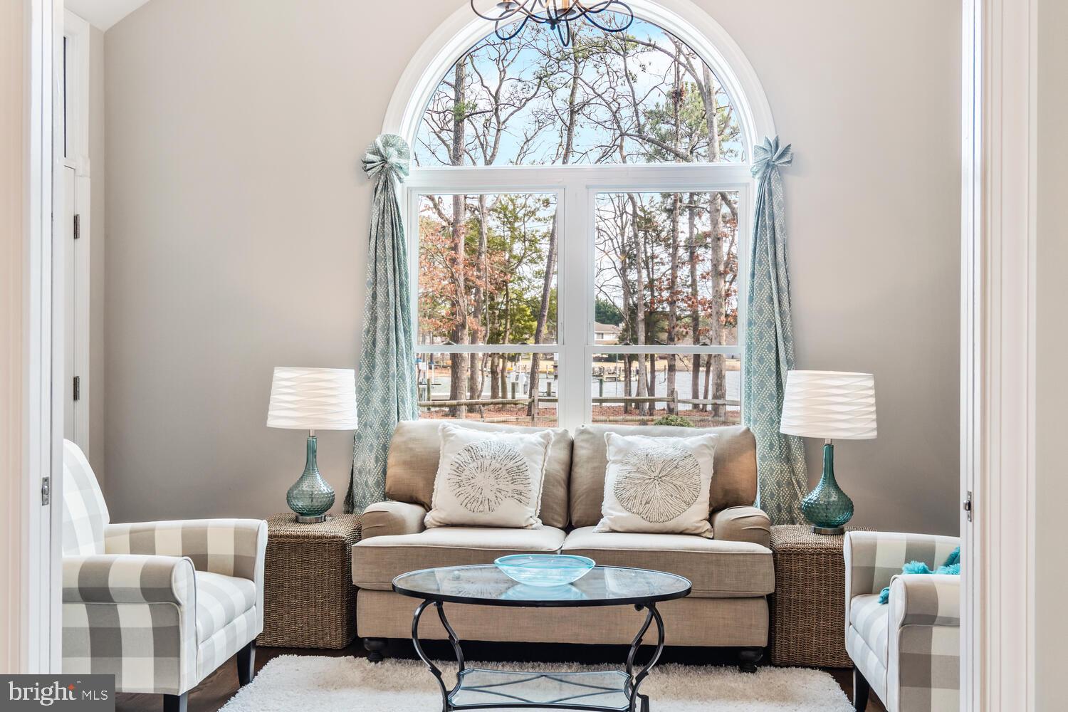 COVE CREEK CLUB - Residential