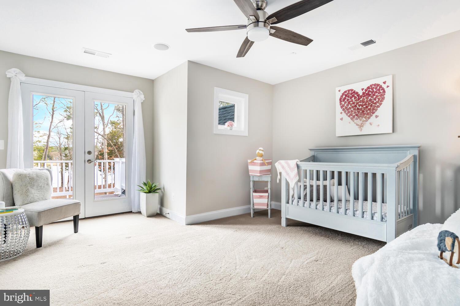 COVE CREEK CLUB - Residential