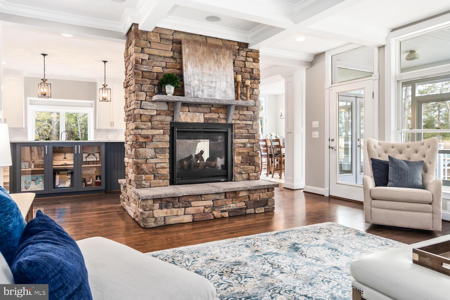 COVE CREEK CLUB - Residential