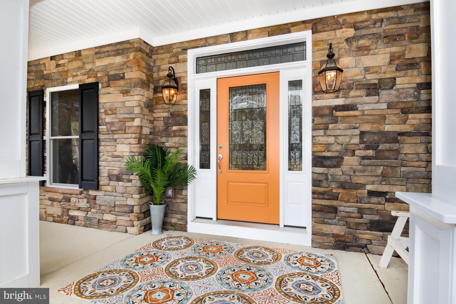 COVE CREEK CLUB - Residential