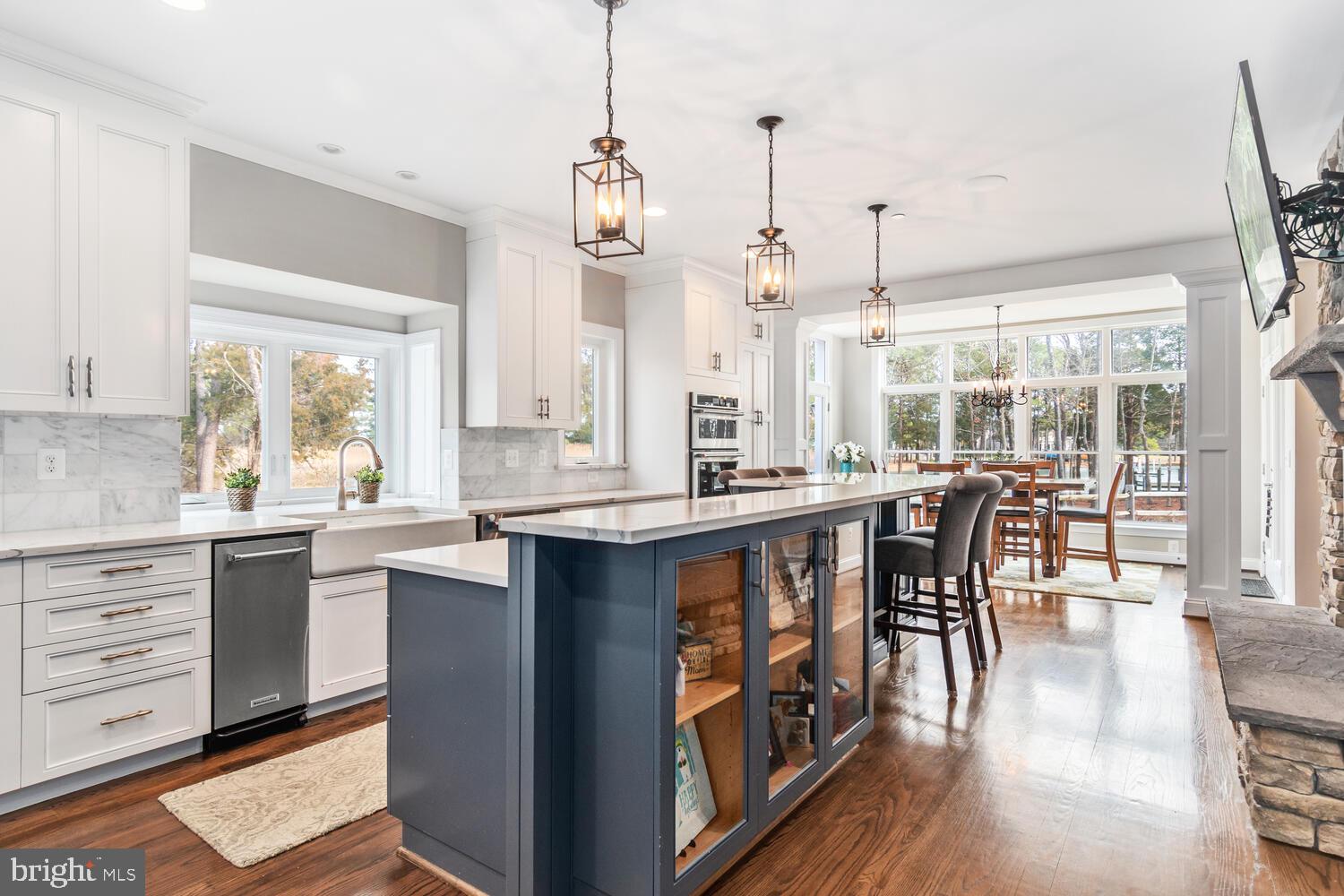 COVE CREEK CLUB - Residential