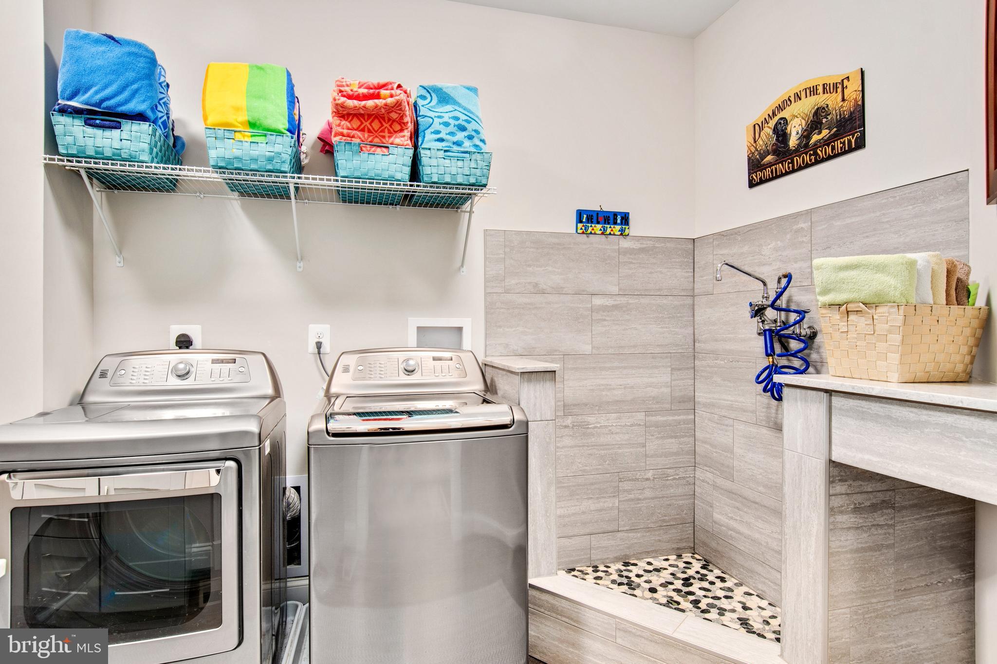 COVE CREEK CLUB - Residential