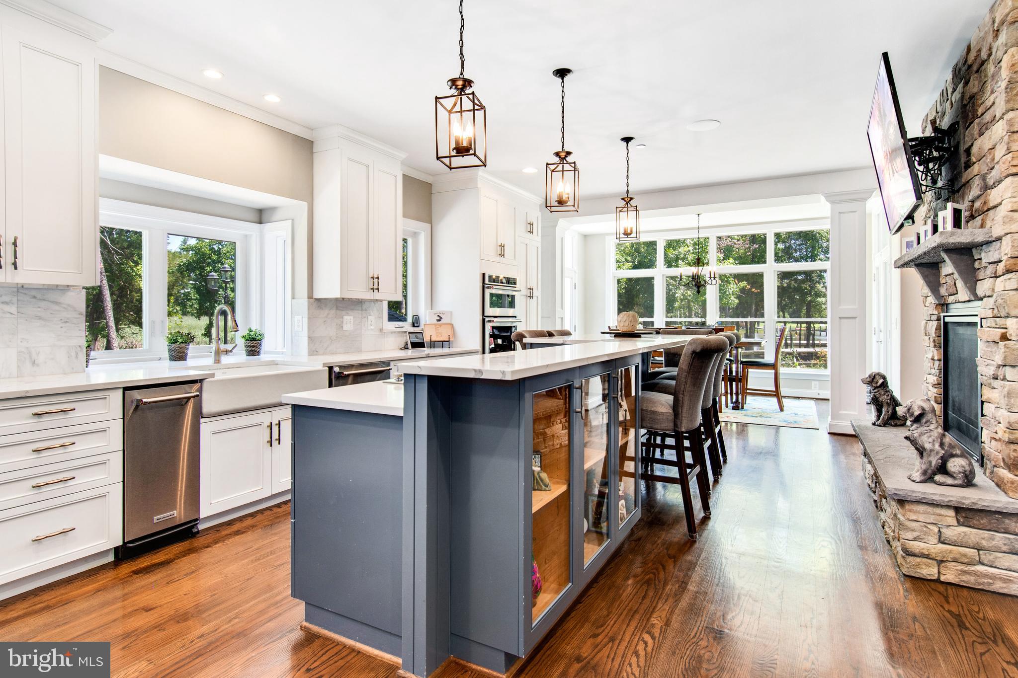 COVE CREEK CLUB - Residential