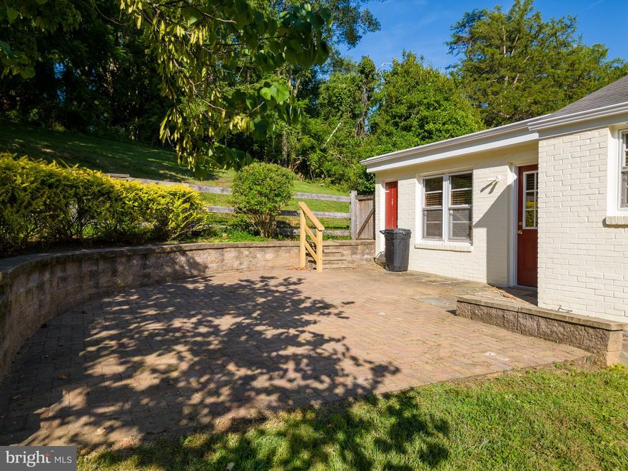 Please contact the CO-Listing Agent about this property. Listing agent will direct you back to the CO-Listing Agent.