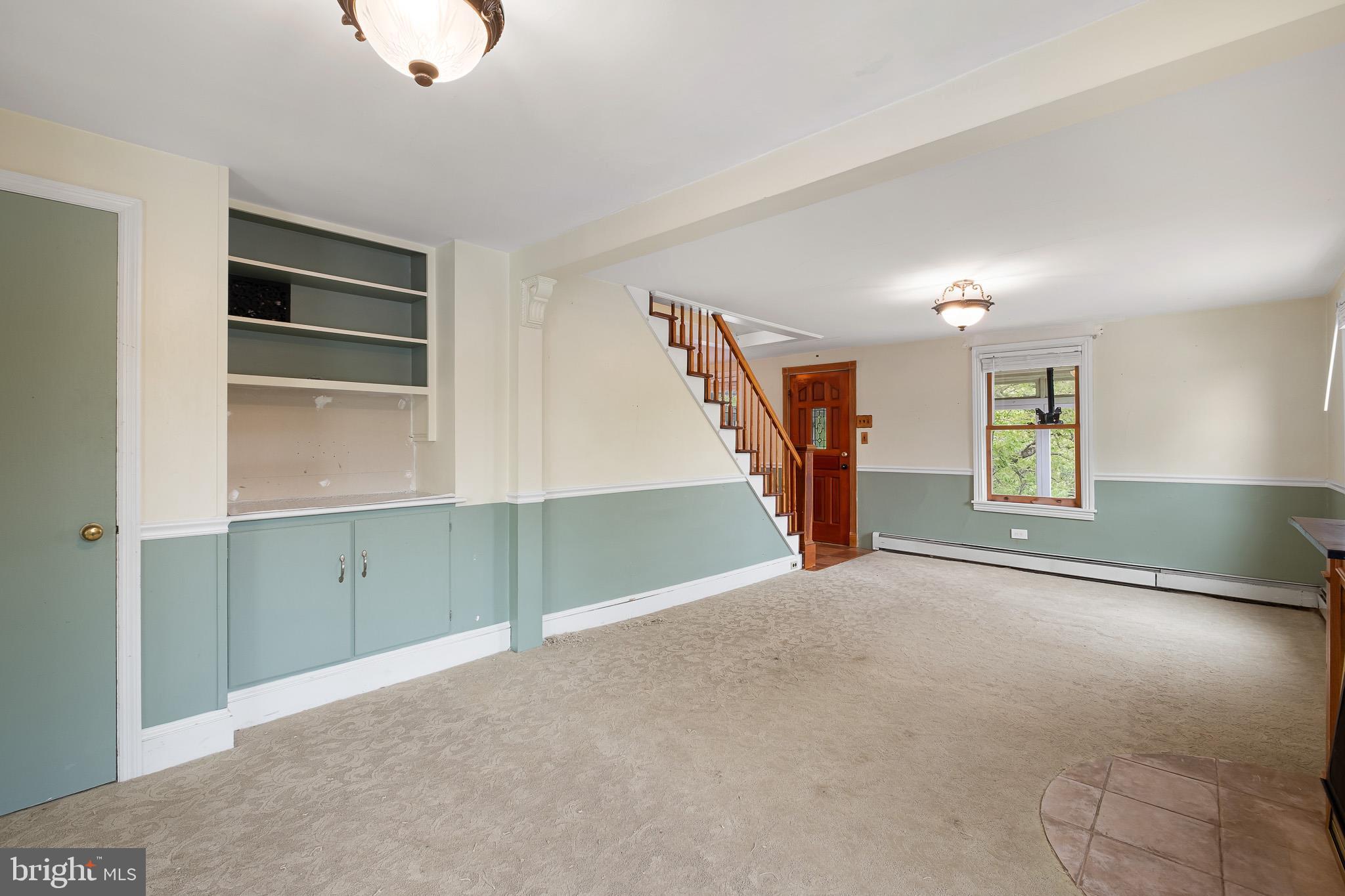 ASTON MILLS - Residential