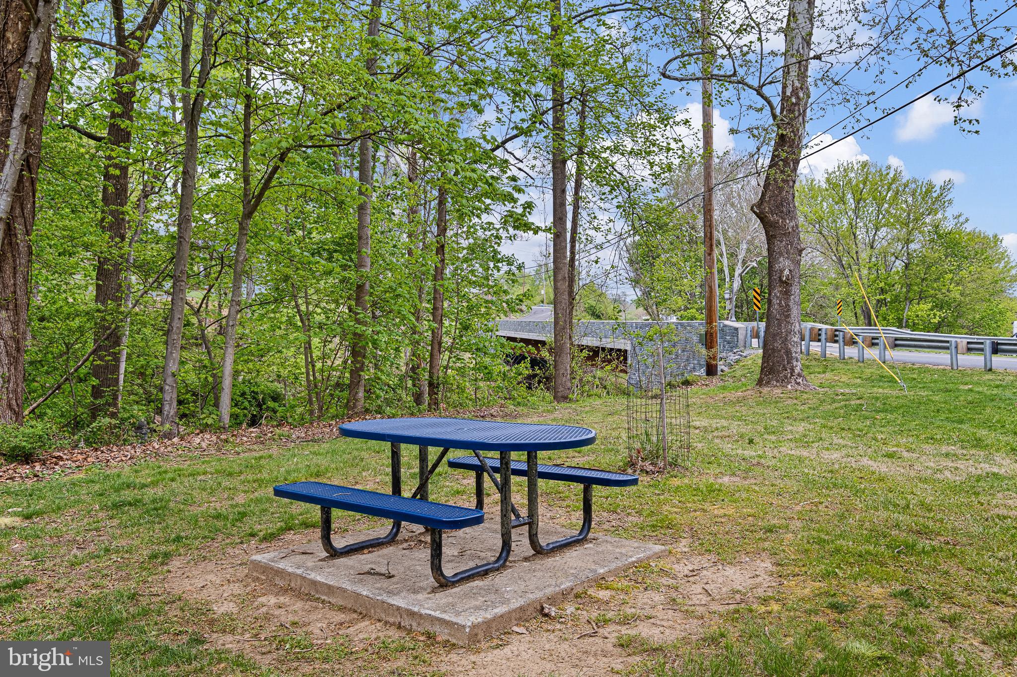 ASTON MILLS - Residential