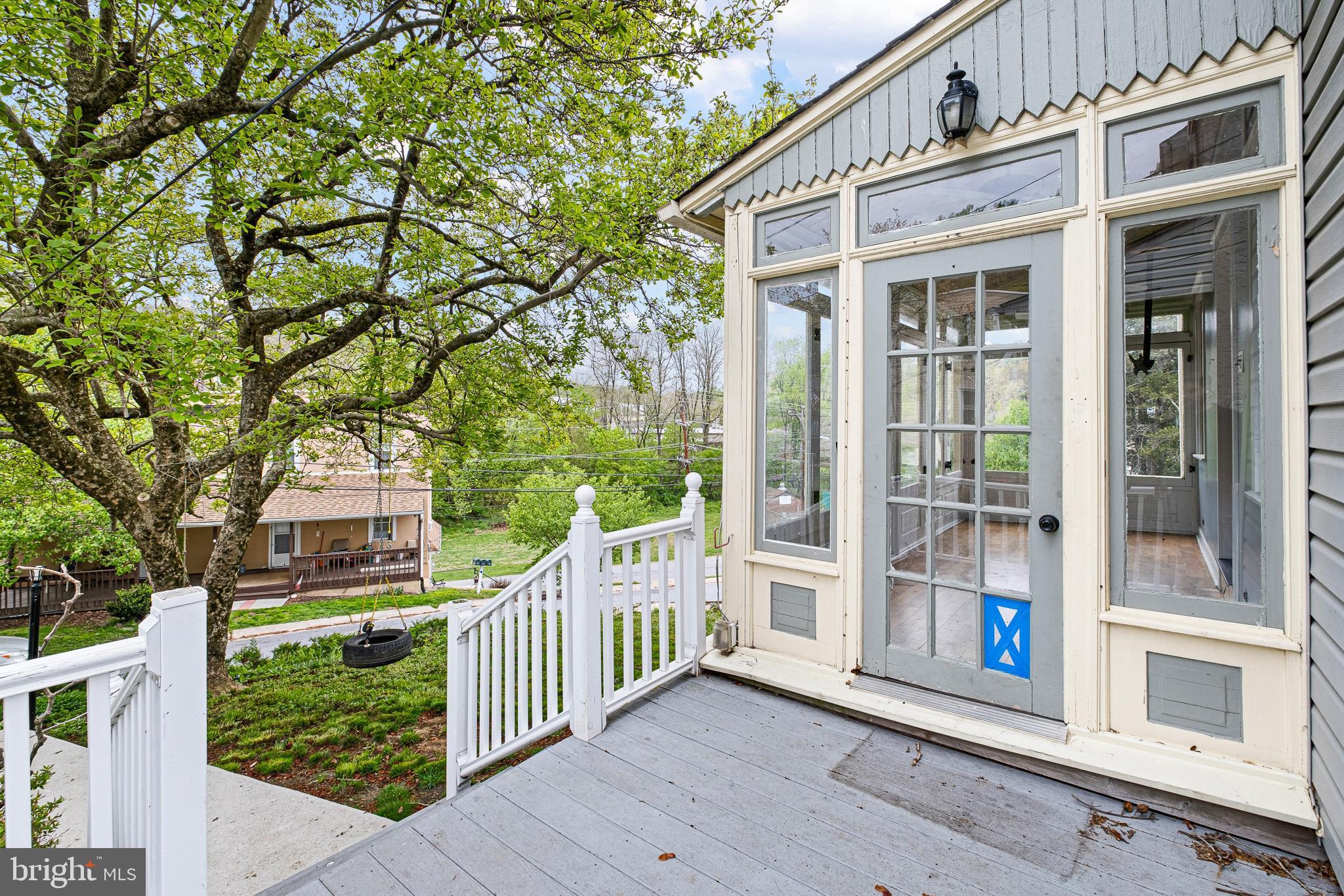 ASTON MILLS - Residential