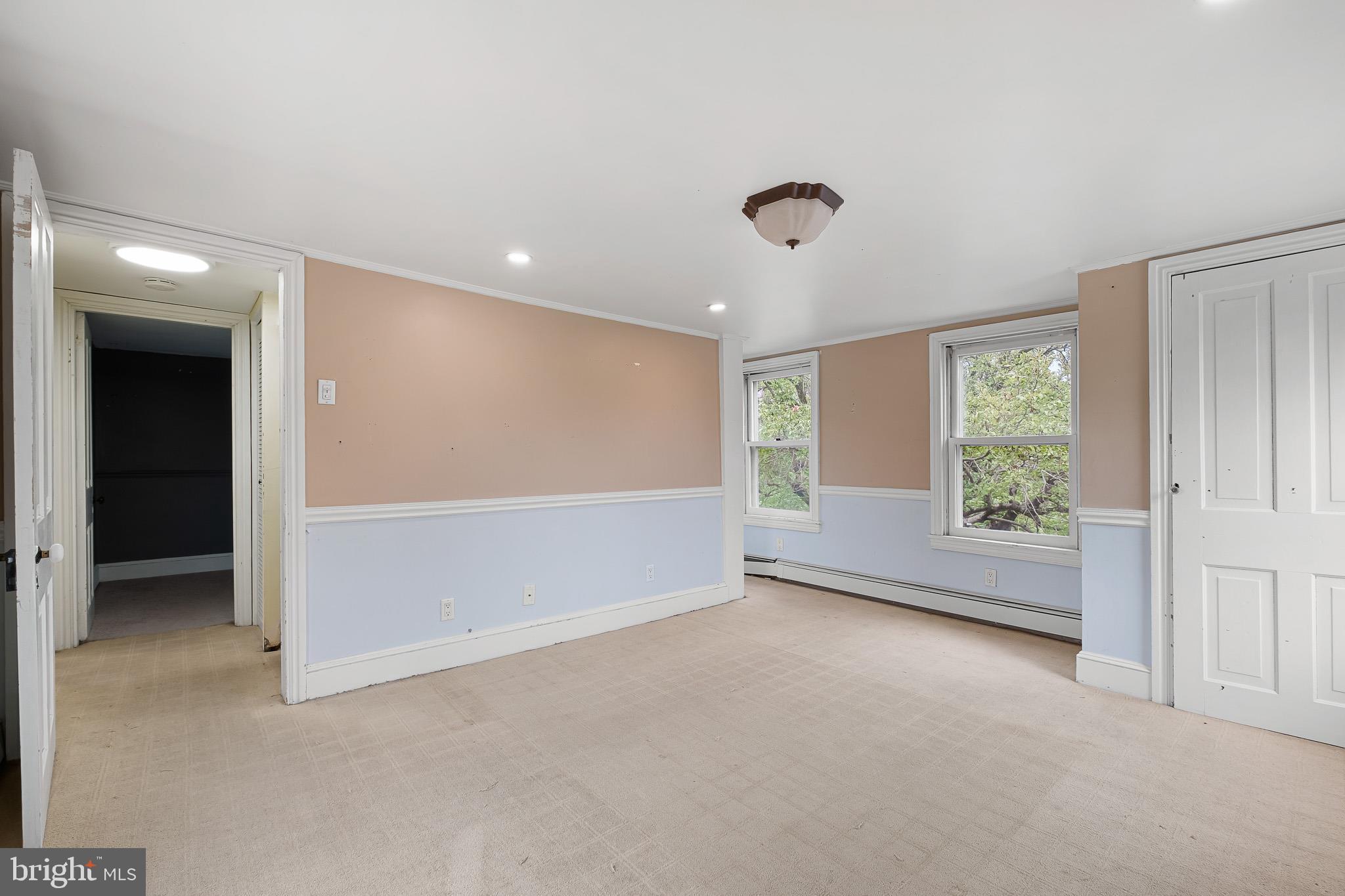 ASTON MILLS - Residential