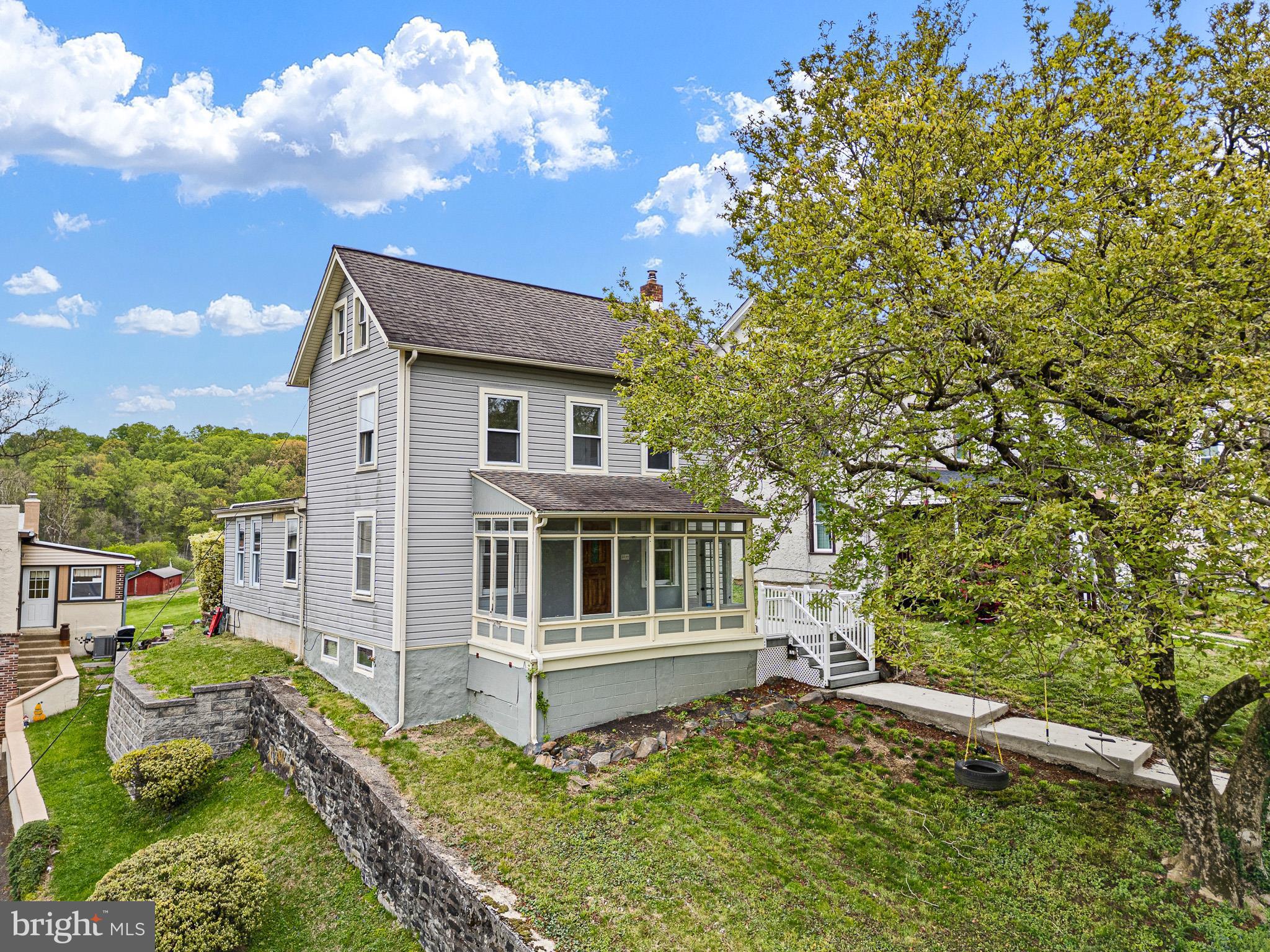 ASTON MILLS - Residential