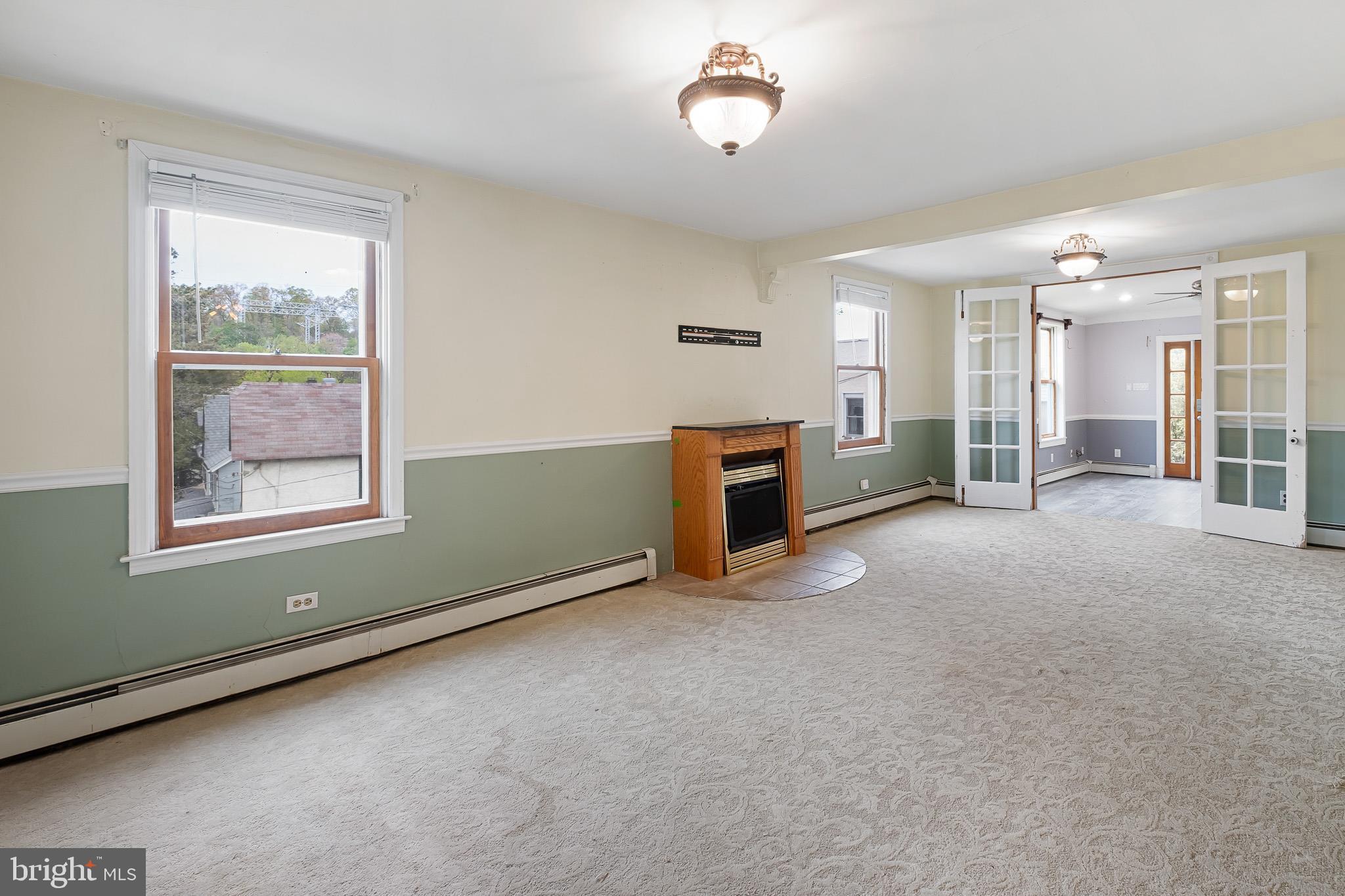 ASTON MILLS - Residential