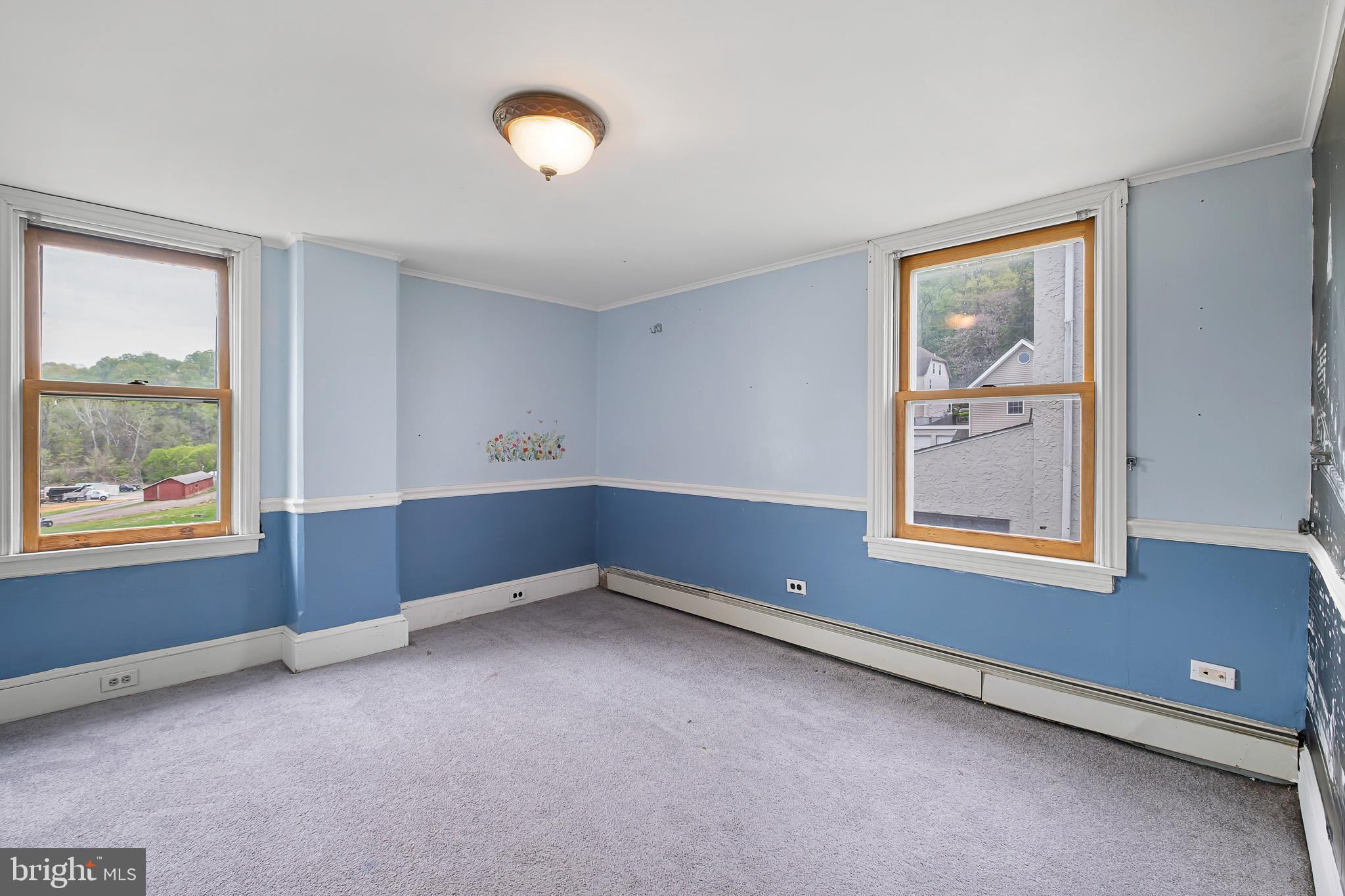 ASTON MILLS - Residential