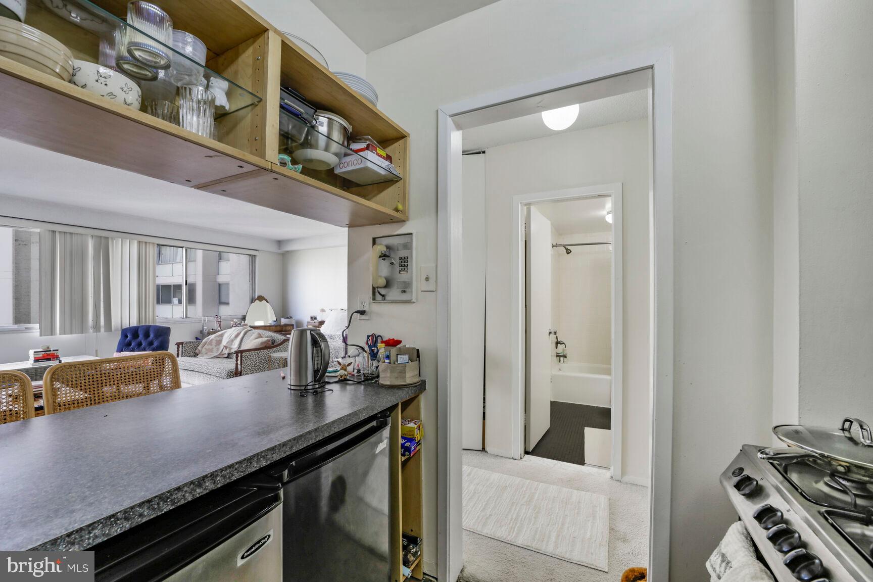 FRIENDSHIP HEIGHTS - Residential