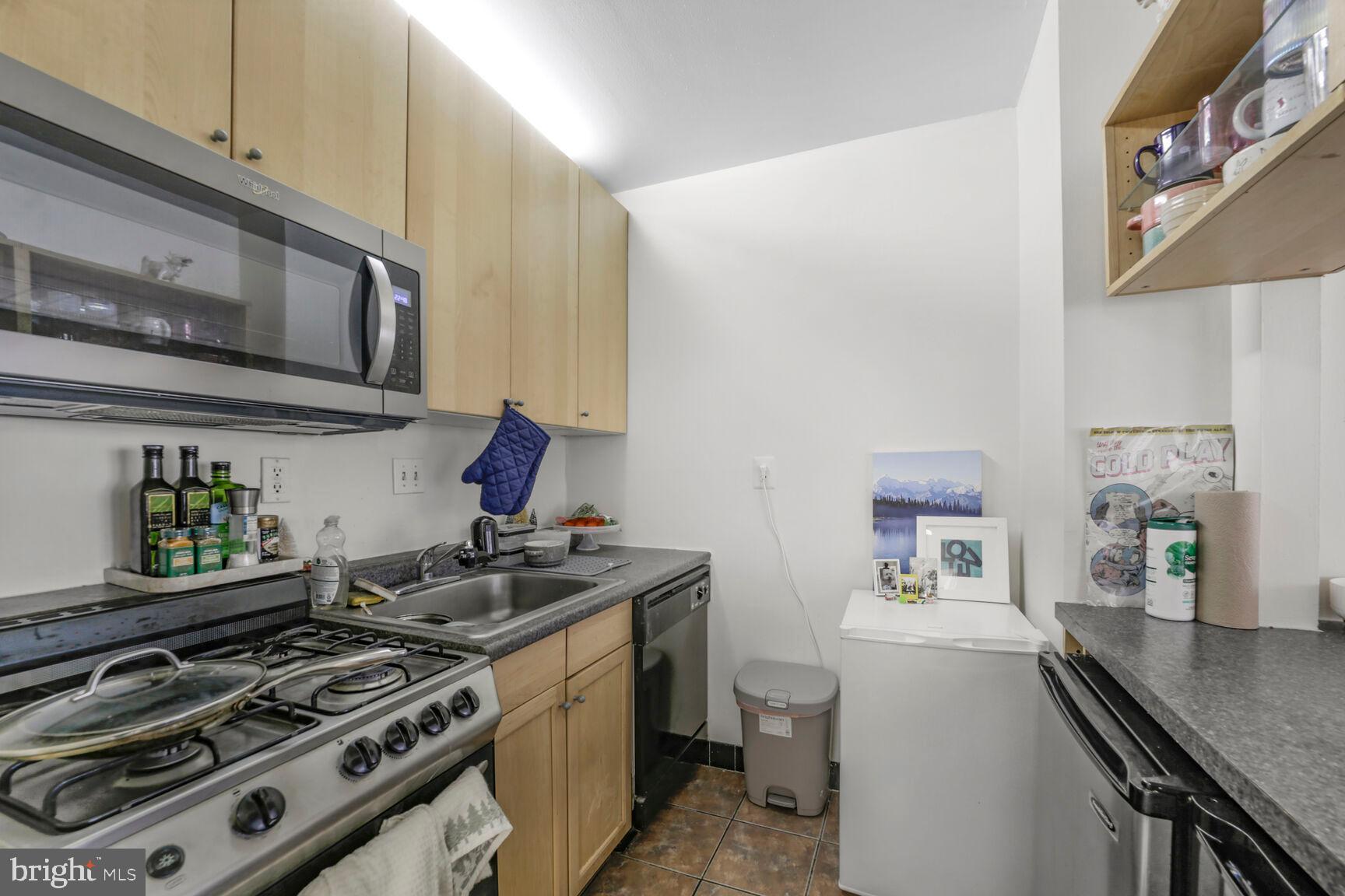 FRIENDSHIP HEIGHTS - Residential