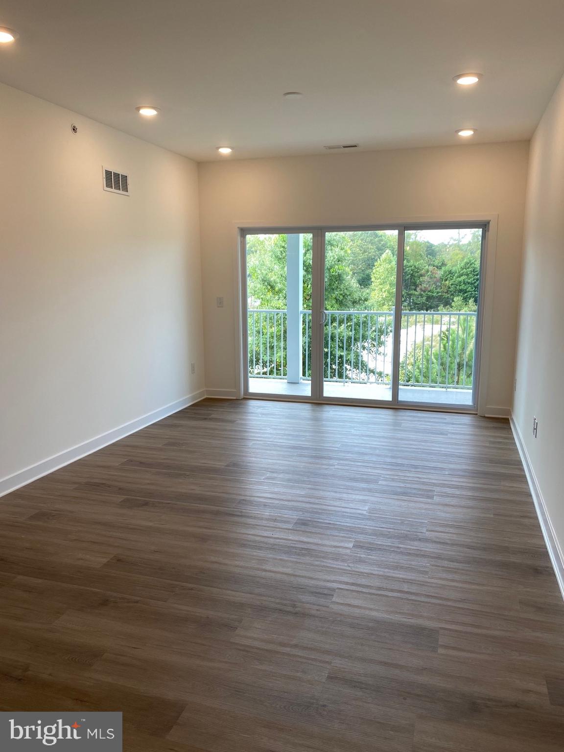 RESIDENCES OF REHOBOTH BAY - Residential