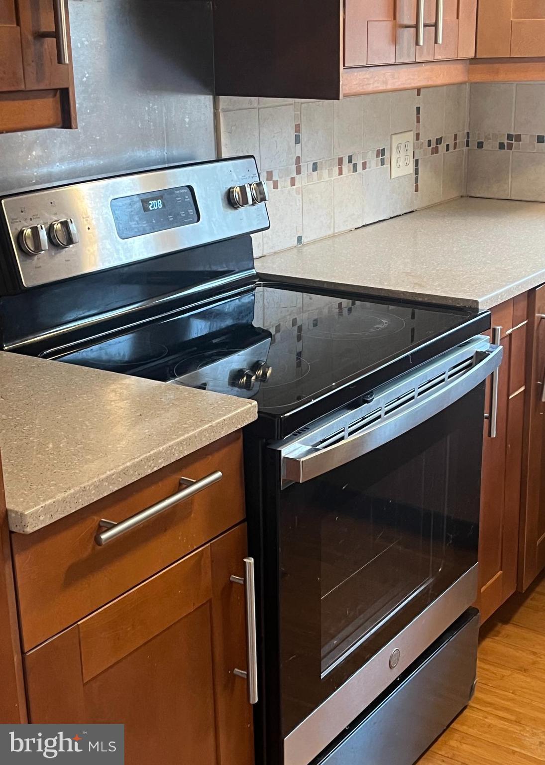 BURKE - Residential Lease