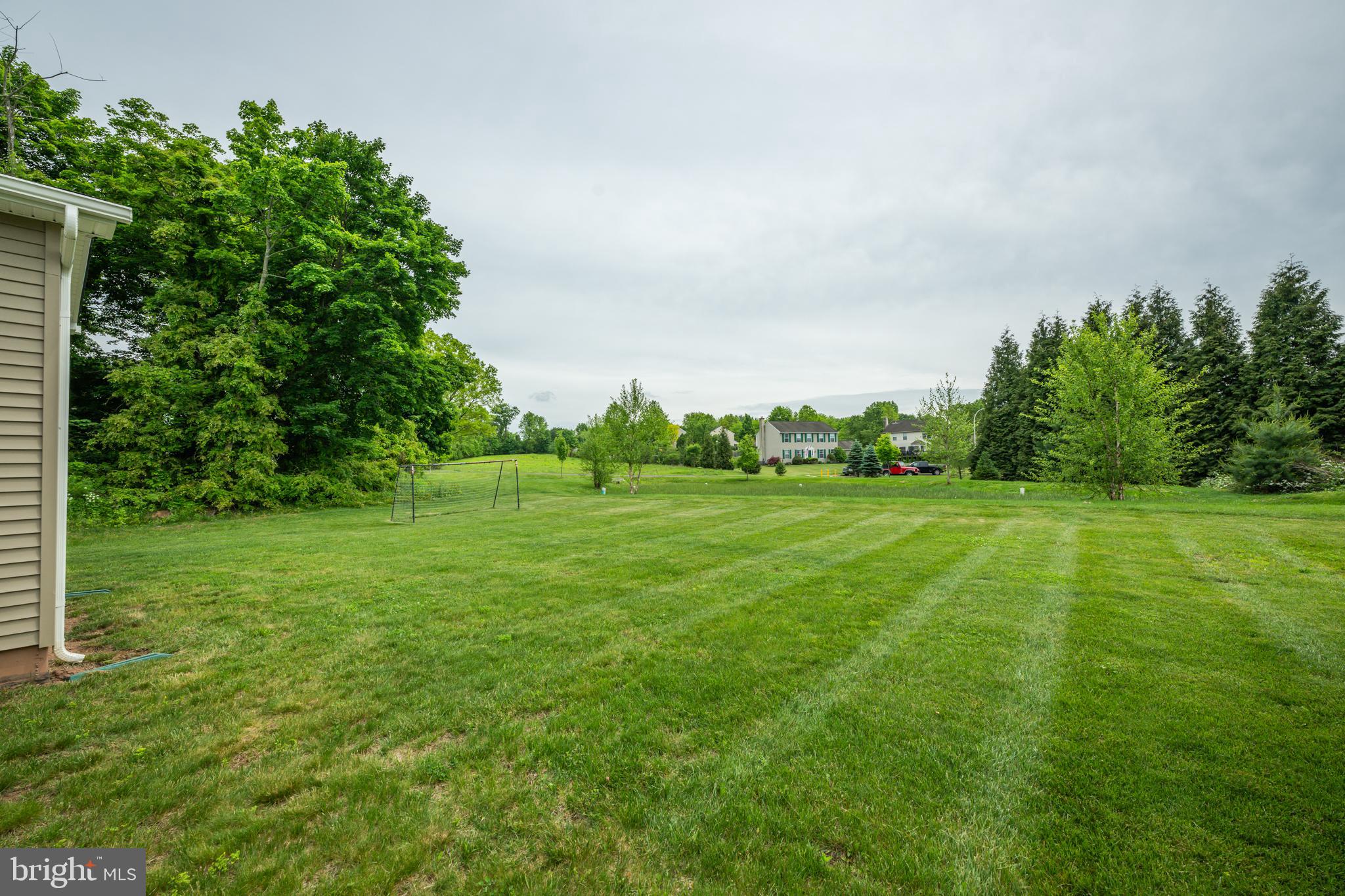 HIDDEN MDWS - Residential