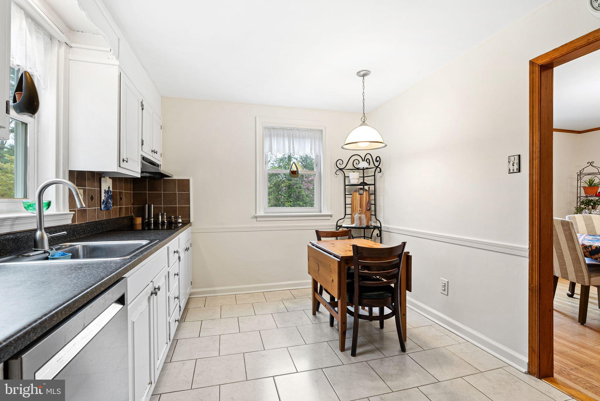 HUNTINGDON VALLEY - Residential