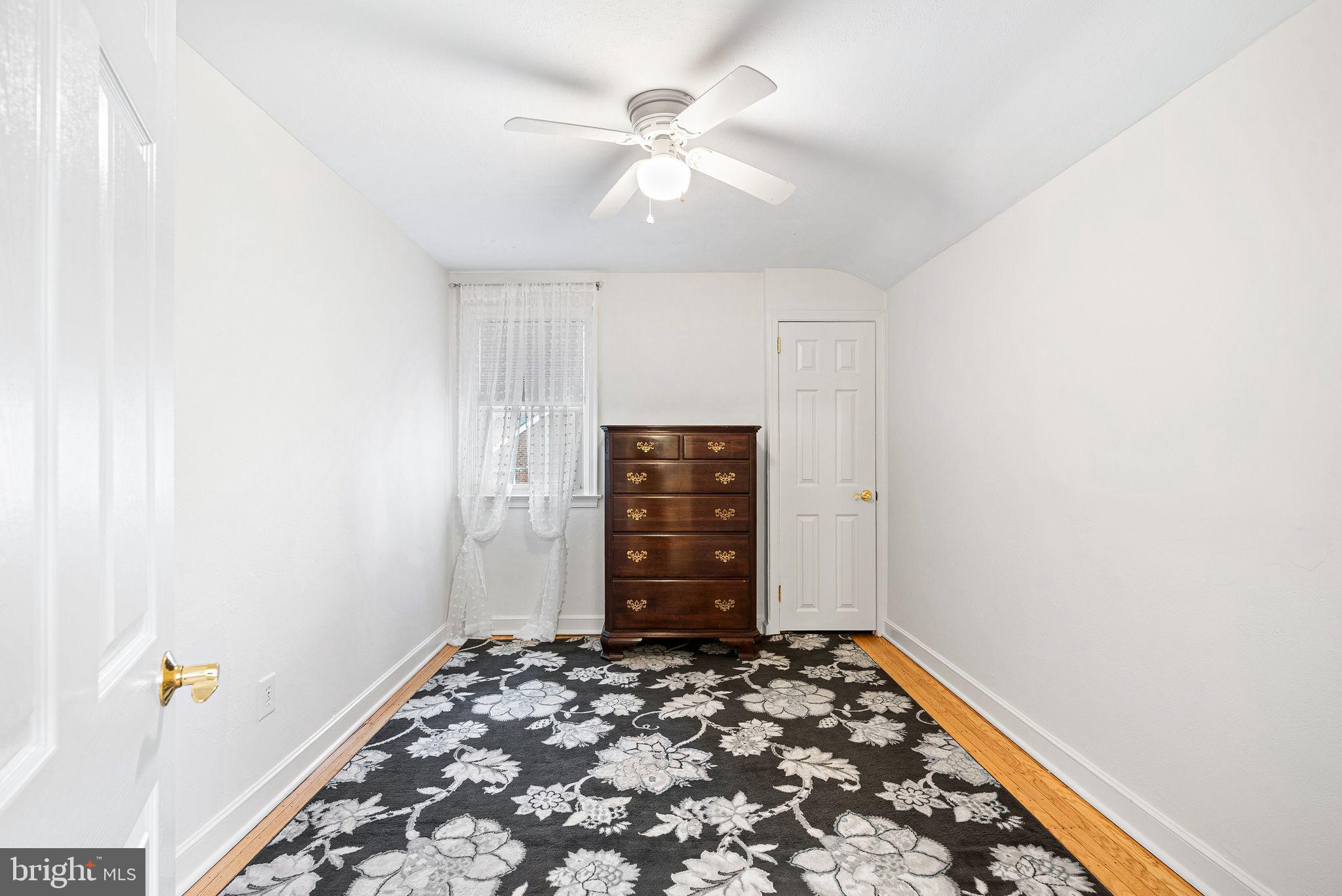 HUNTINGDON VALLEY - Residential