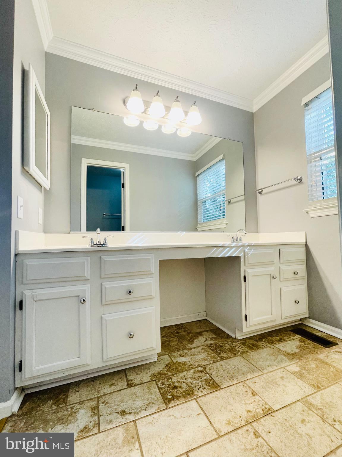 GOLF VIEW - Residential