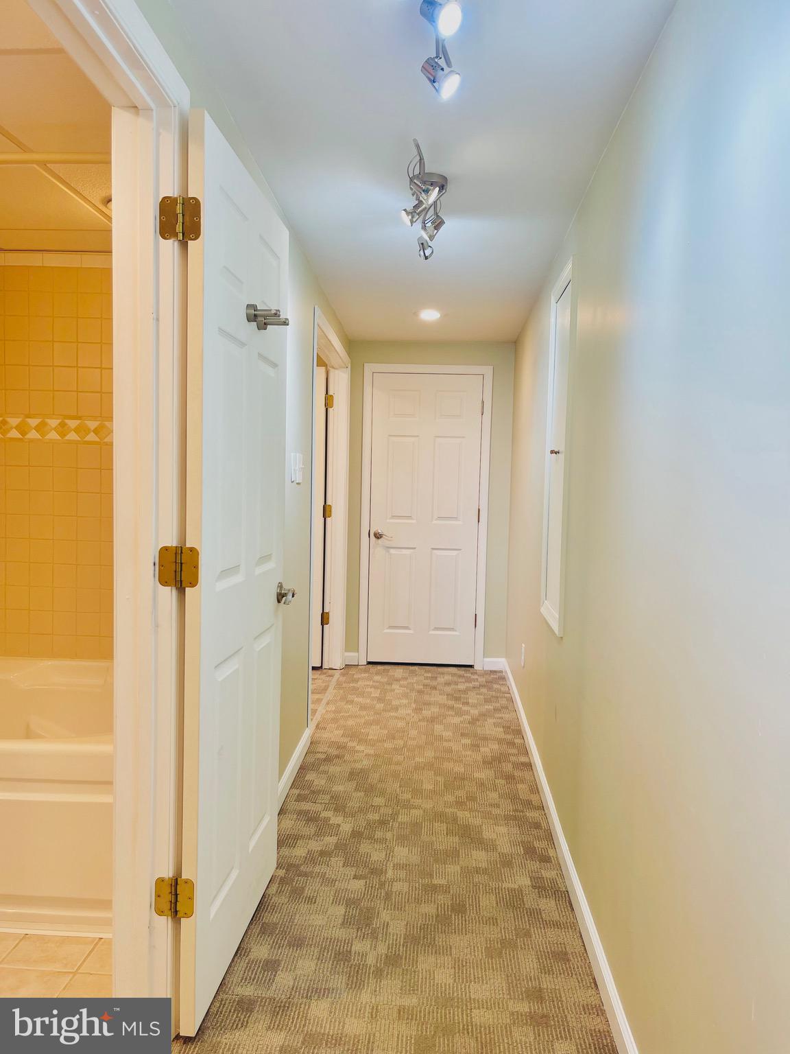 GOLF VIEW - Residential