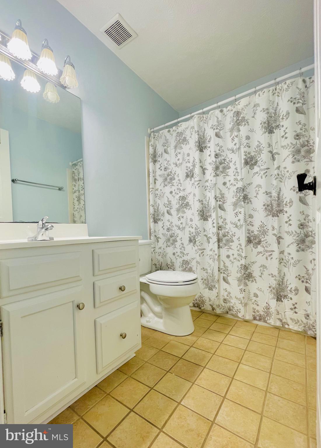 GOLF VIEW - Residential