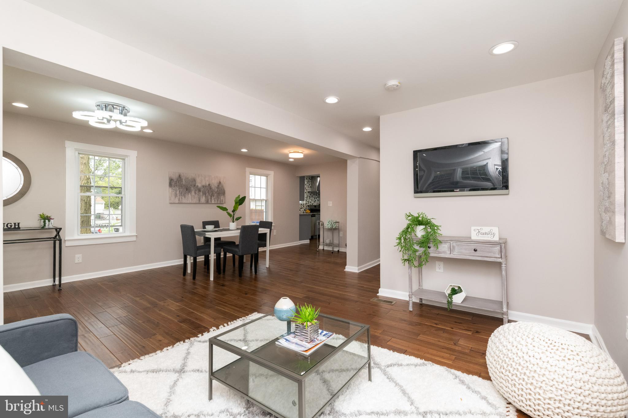 CATONSVILLE MANOR - Residential