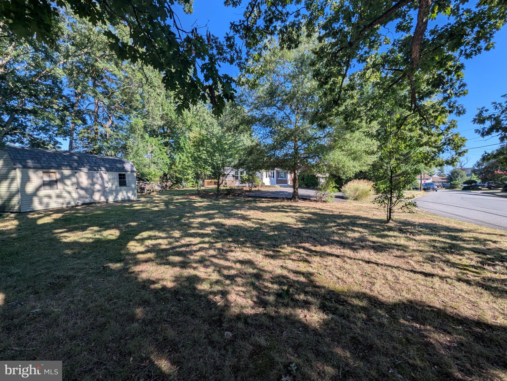 6327 WILLOWOOD LANE
