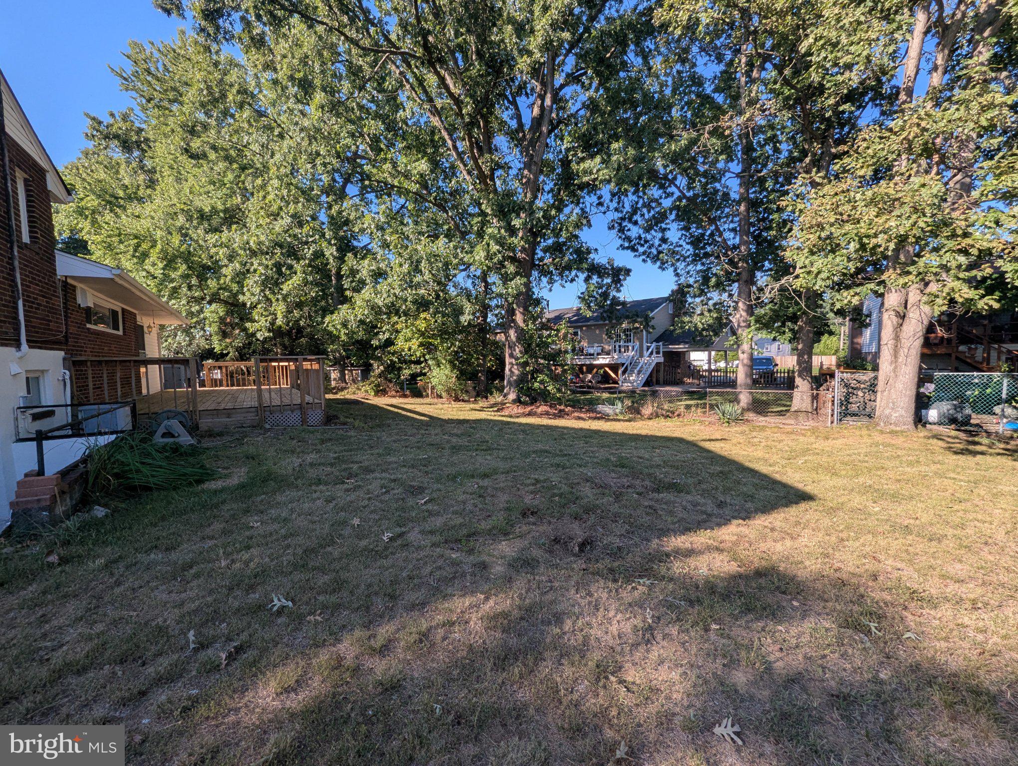 6327 WILLOWOOD LANE
