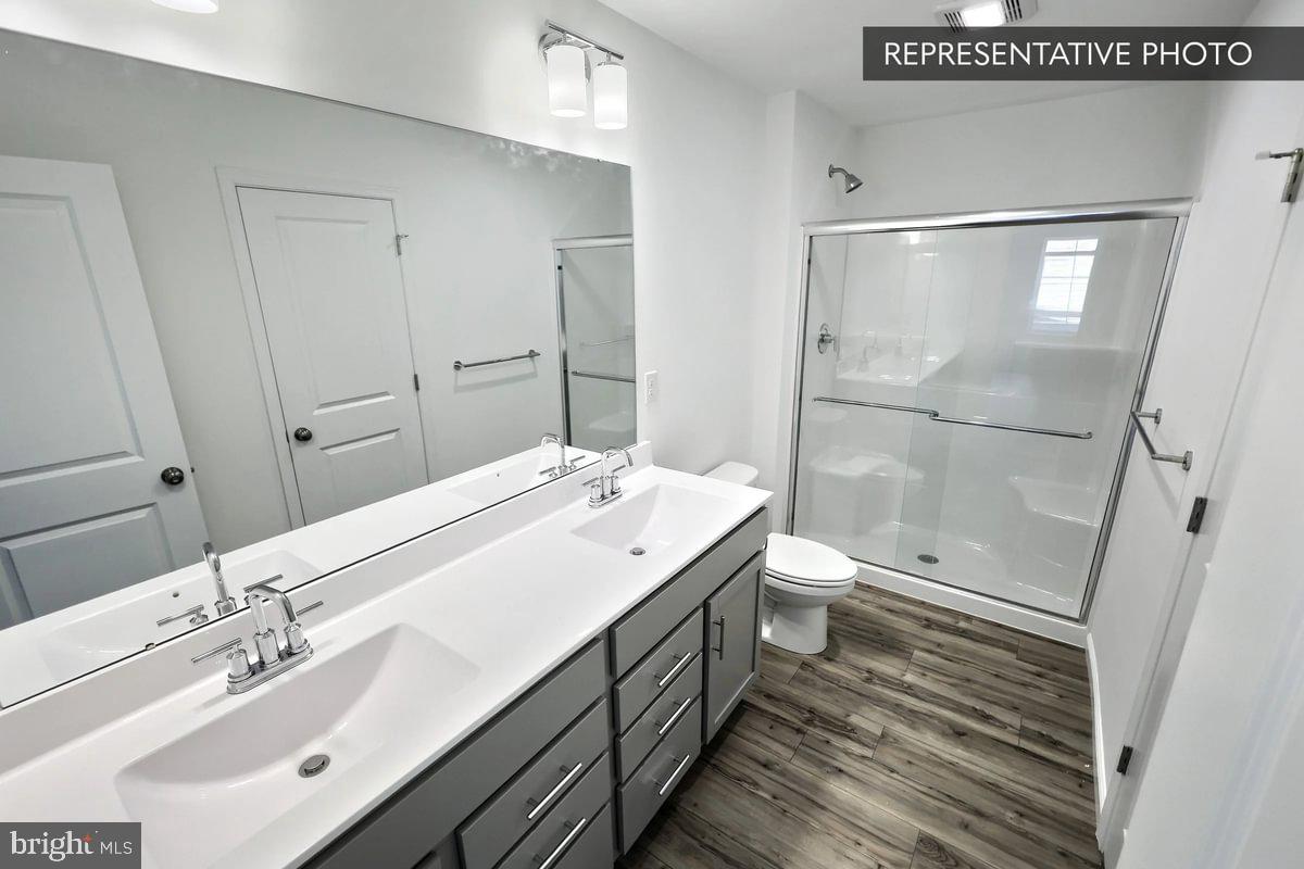 HILLS AT VALLEY VIEW - Residential