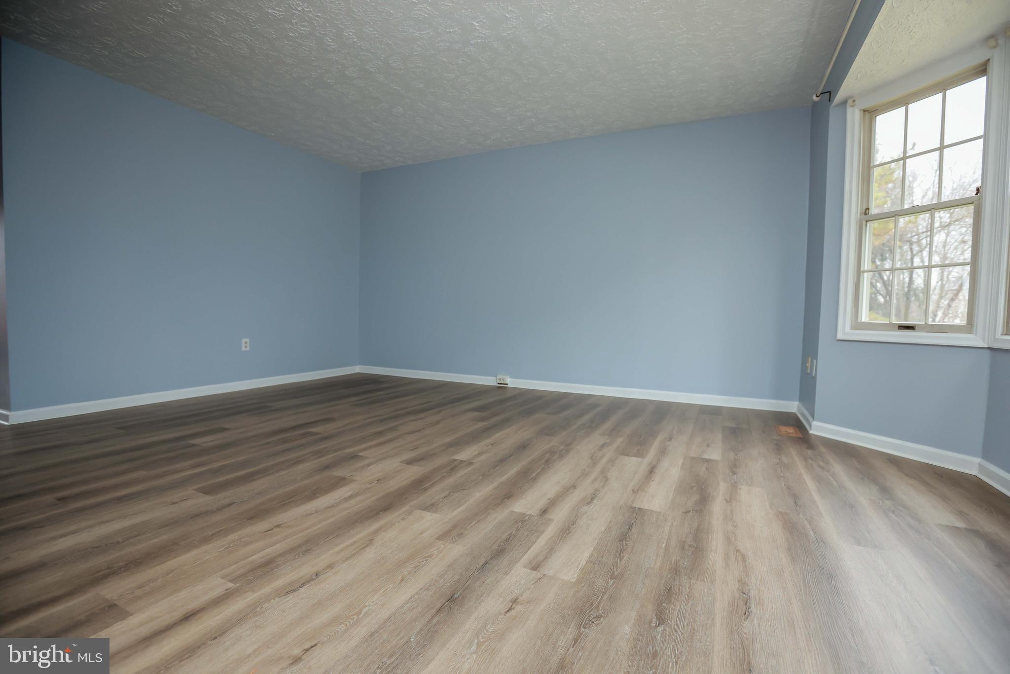 VILLAGE OF SILVER HALL - Residential