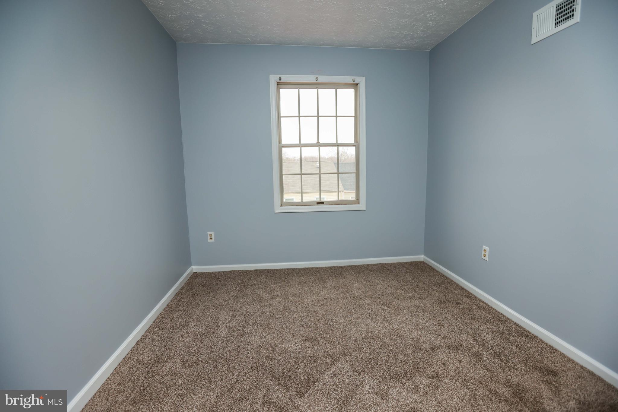 VILLAGE OF SILVER HALL - Residential