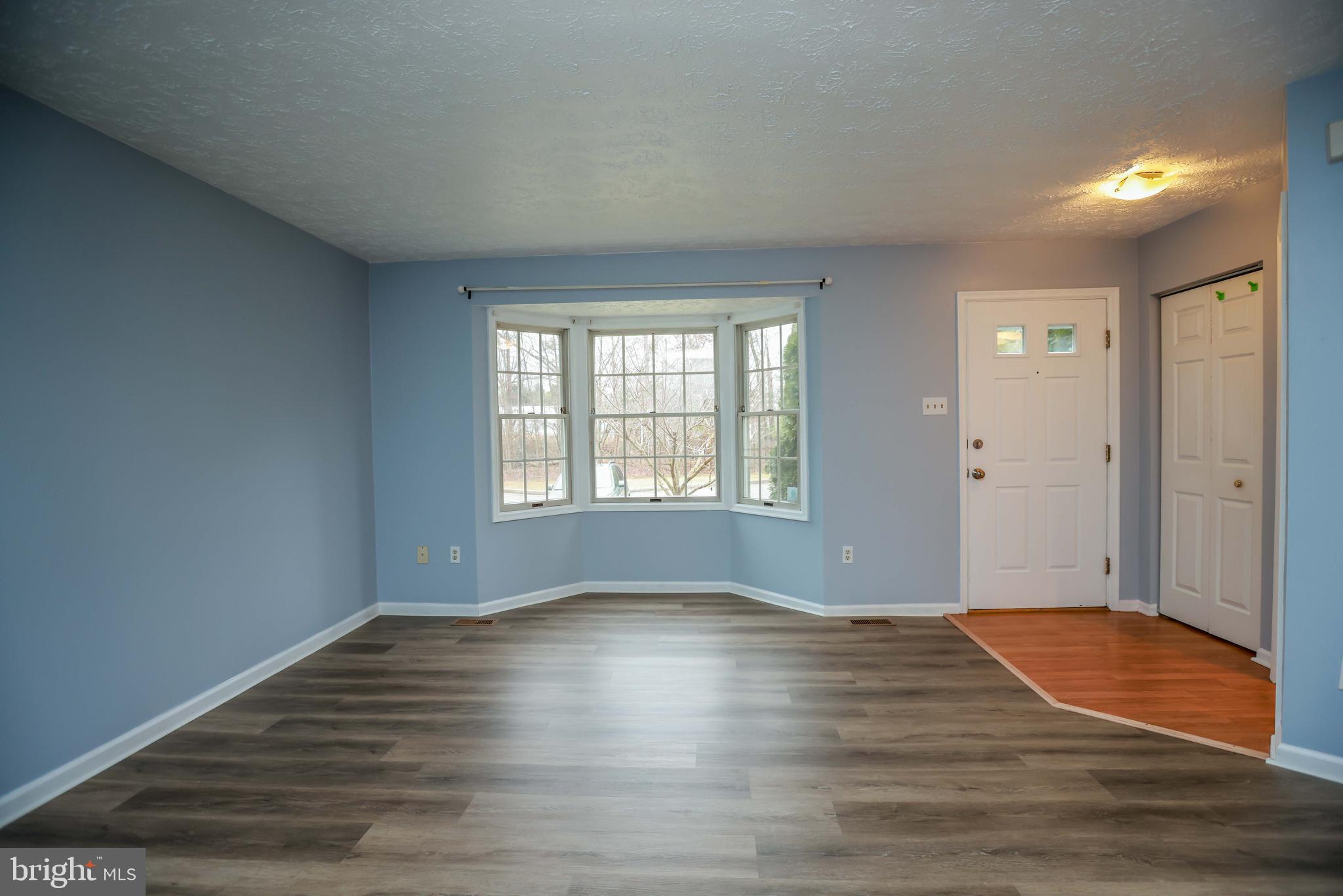 VILLAGE OF SILVER HALL - Residential