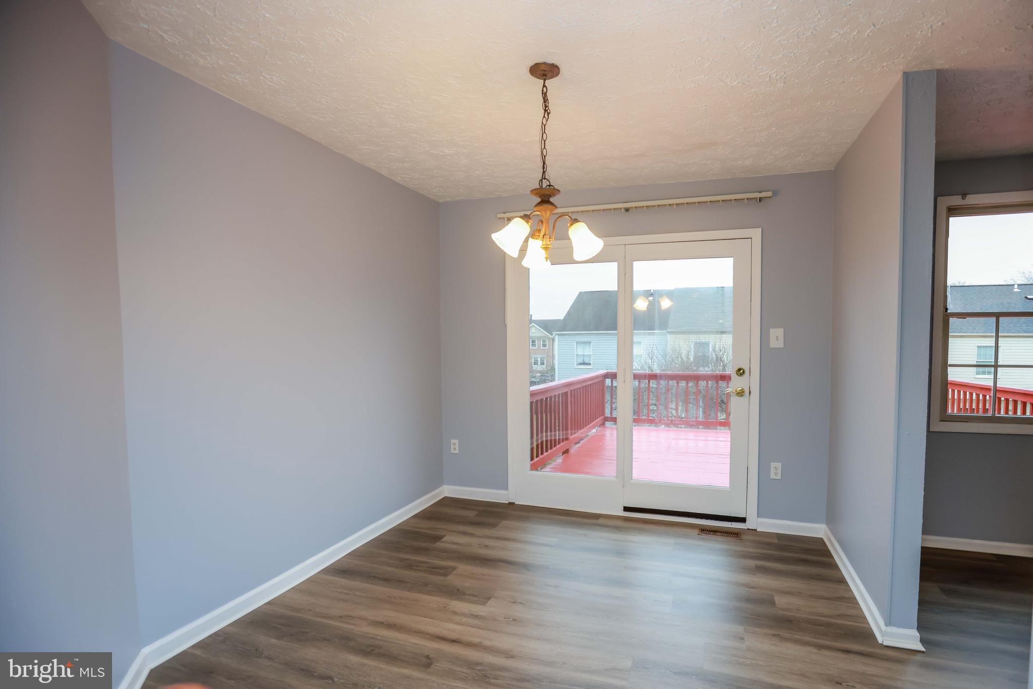 VILLAGE OF SILVER HALL - Residential