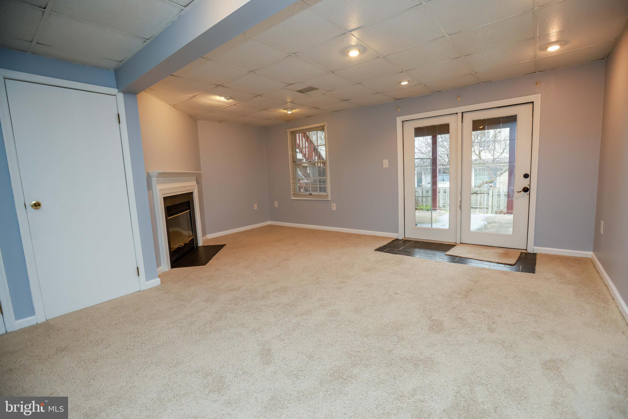 VILLAGE OF SILVER HALL - Residential