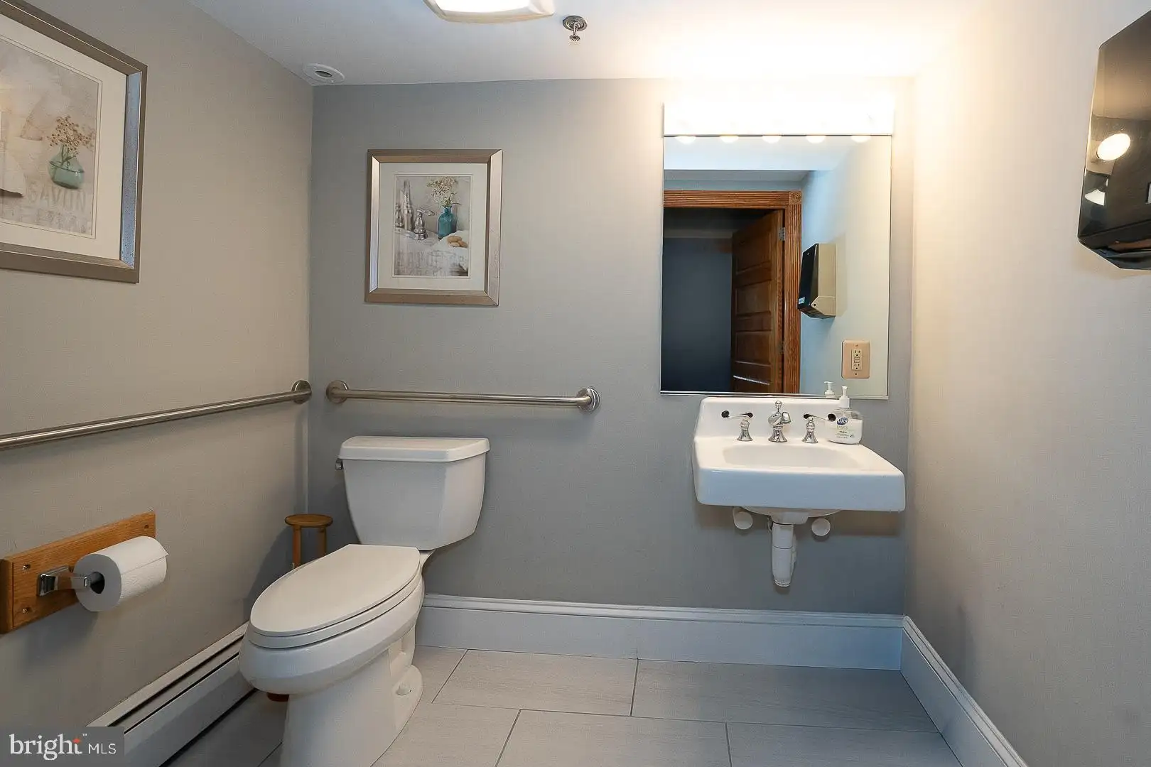 Additional image 100 of 61 Cassatt Avenue, Berwyn, PA 19312