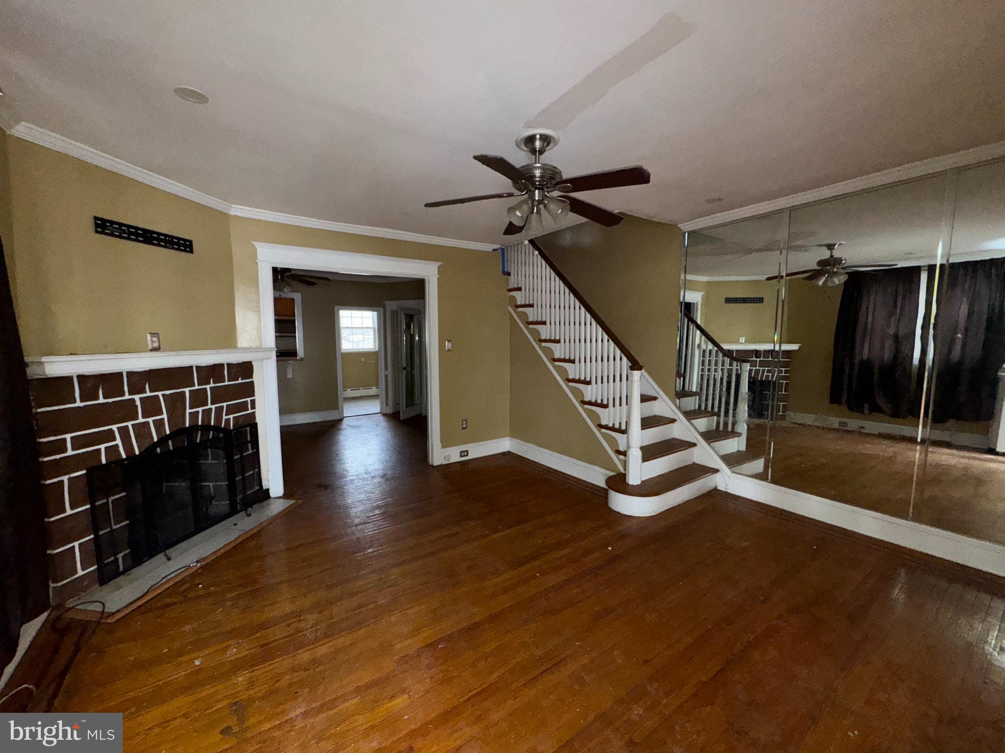 YEADON - Residential