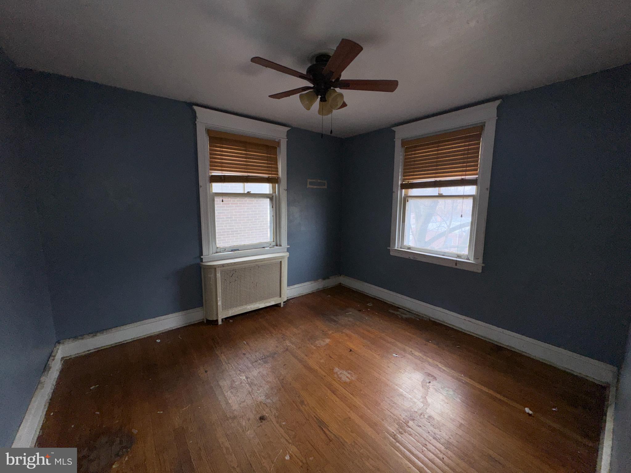 YEADON - Residential