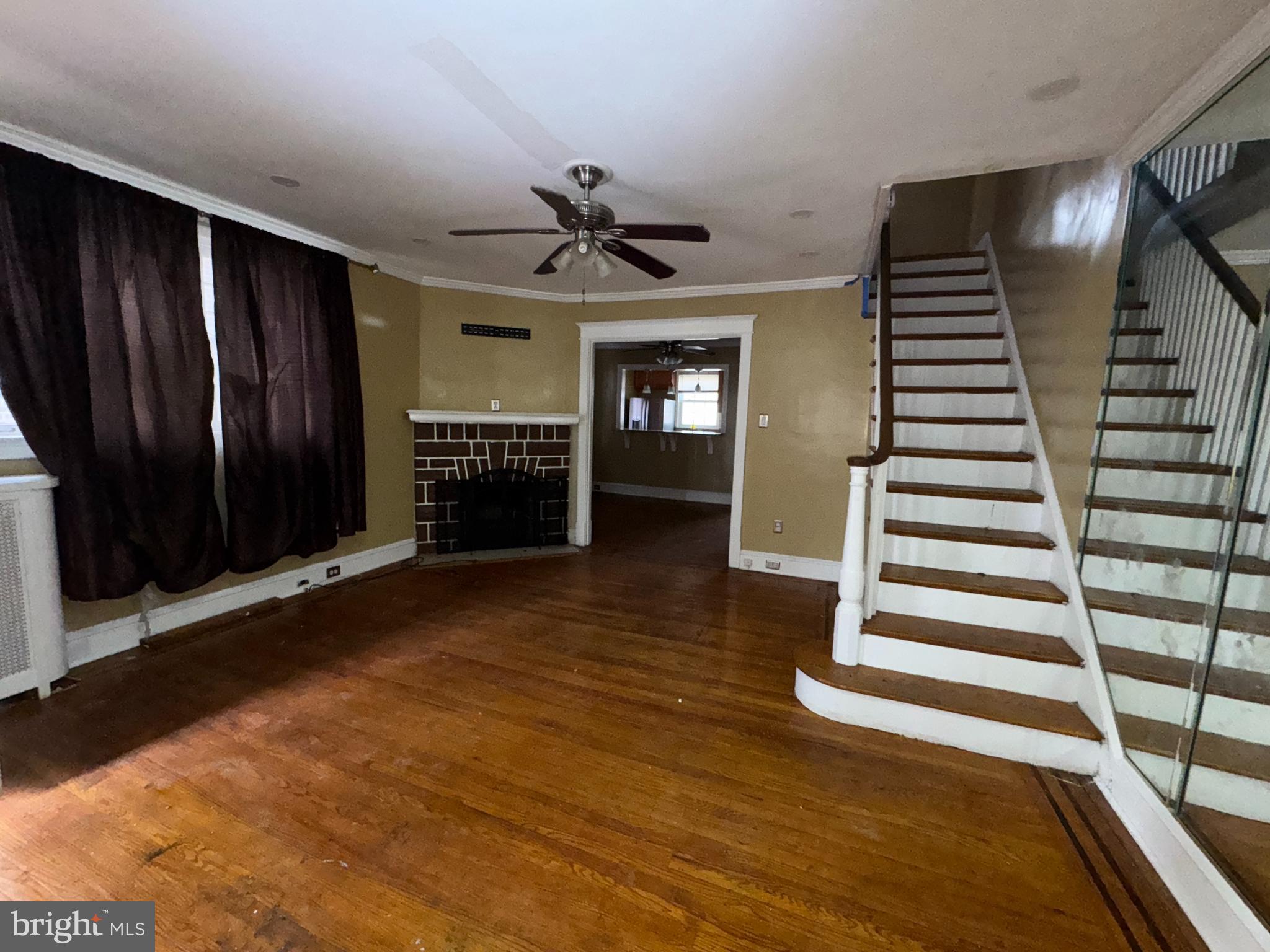 YEADON - Residential