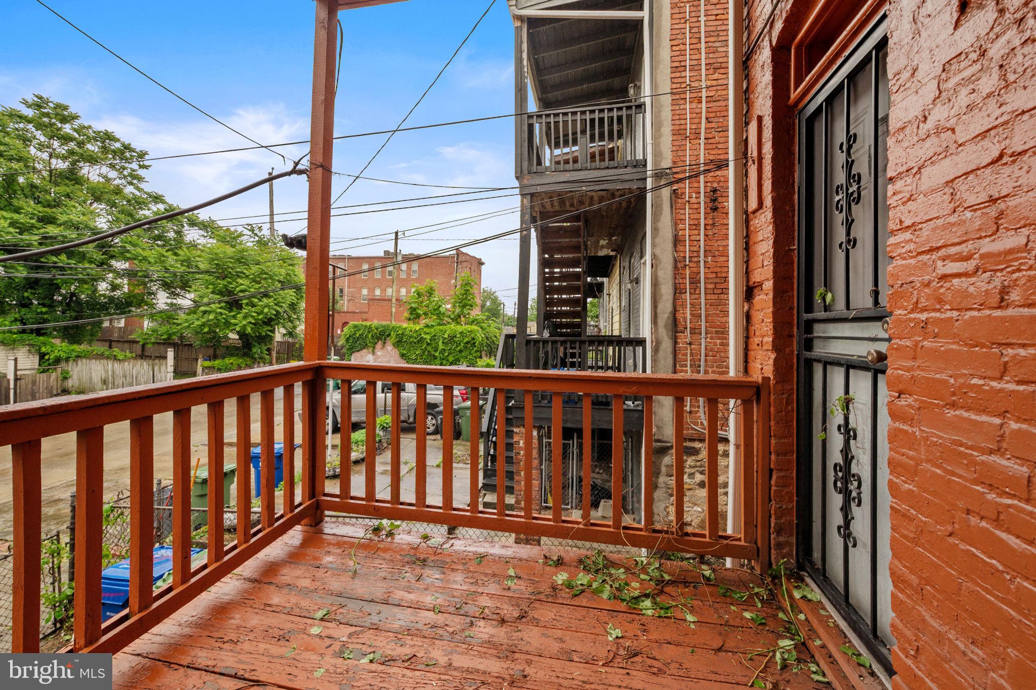 RESERVOIR HILL - Residential Income