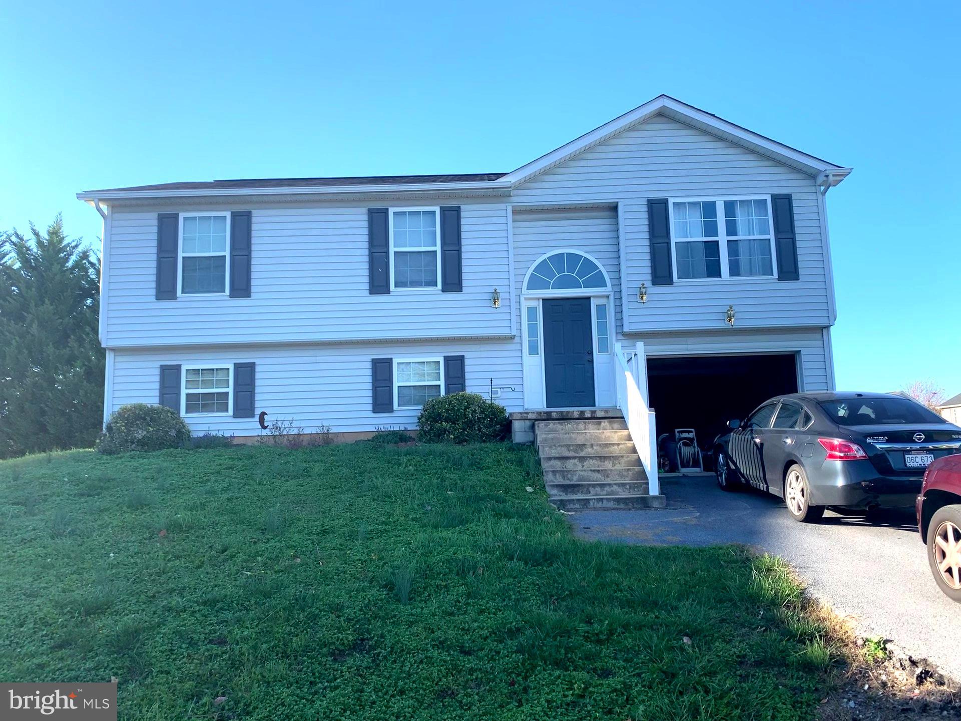 RIDGEFIELD - Residential