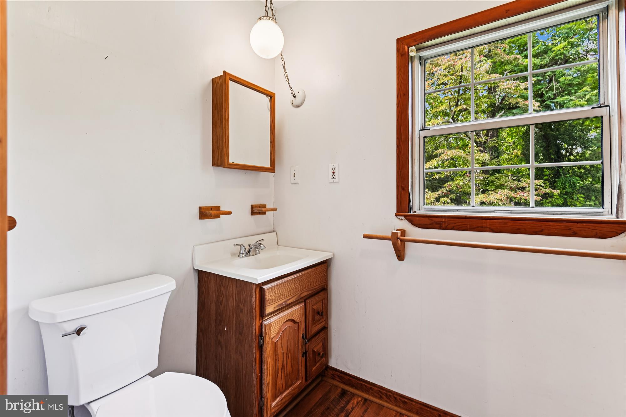 BEECHWOOD ON THE BURLEY - Land