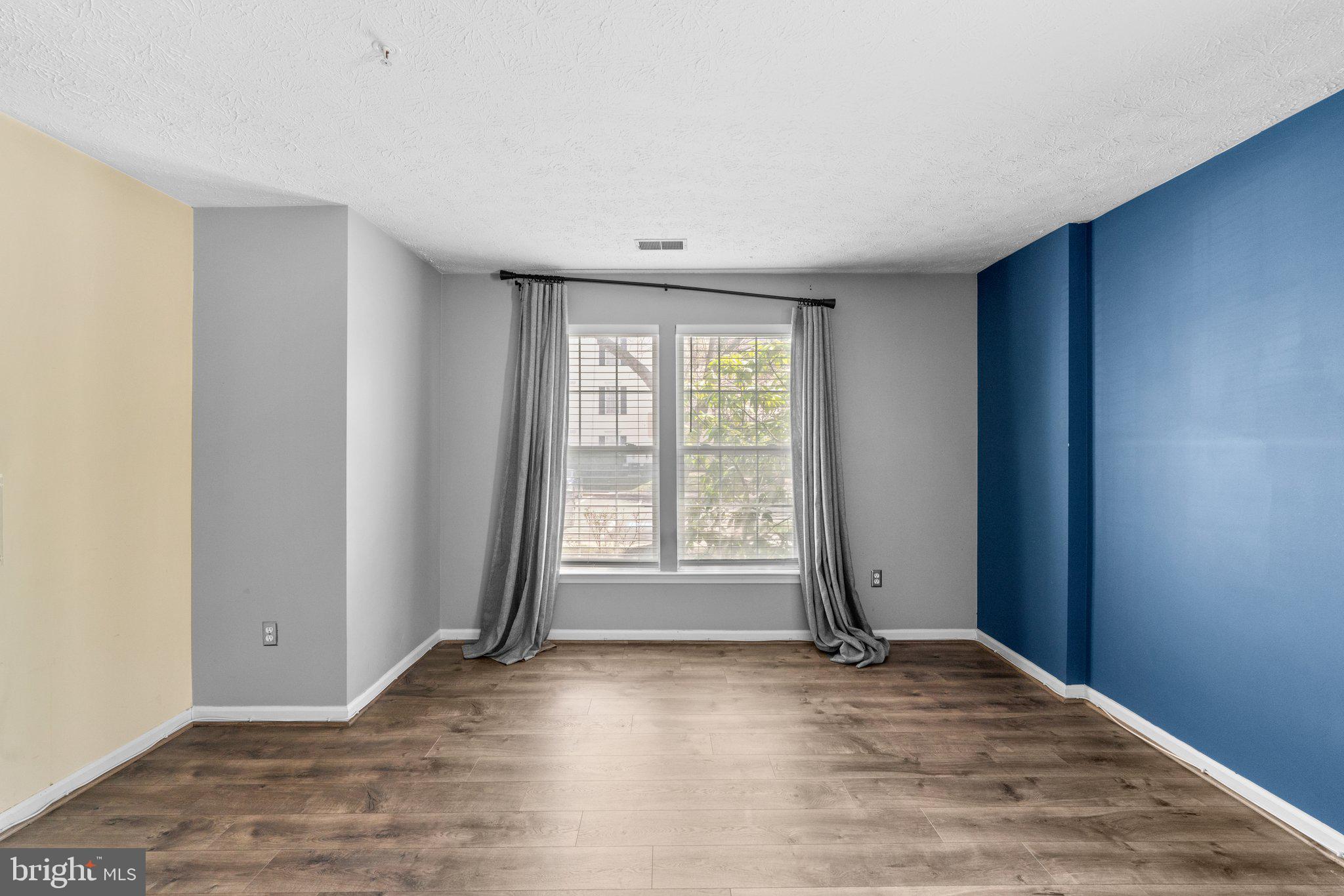 GARDEN OWINGS MILLS - Residential