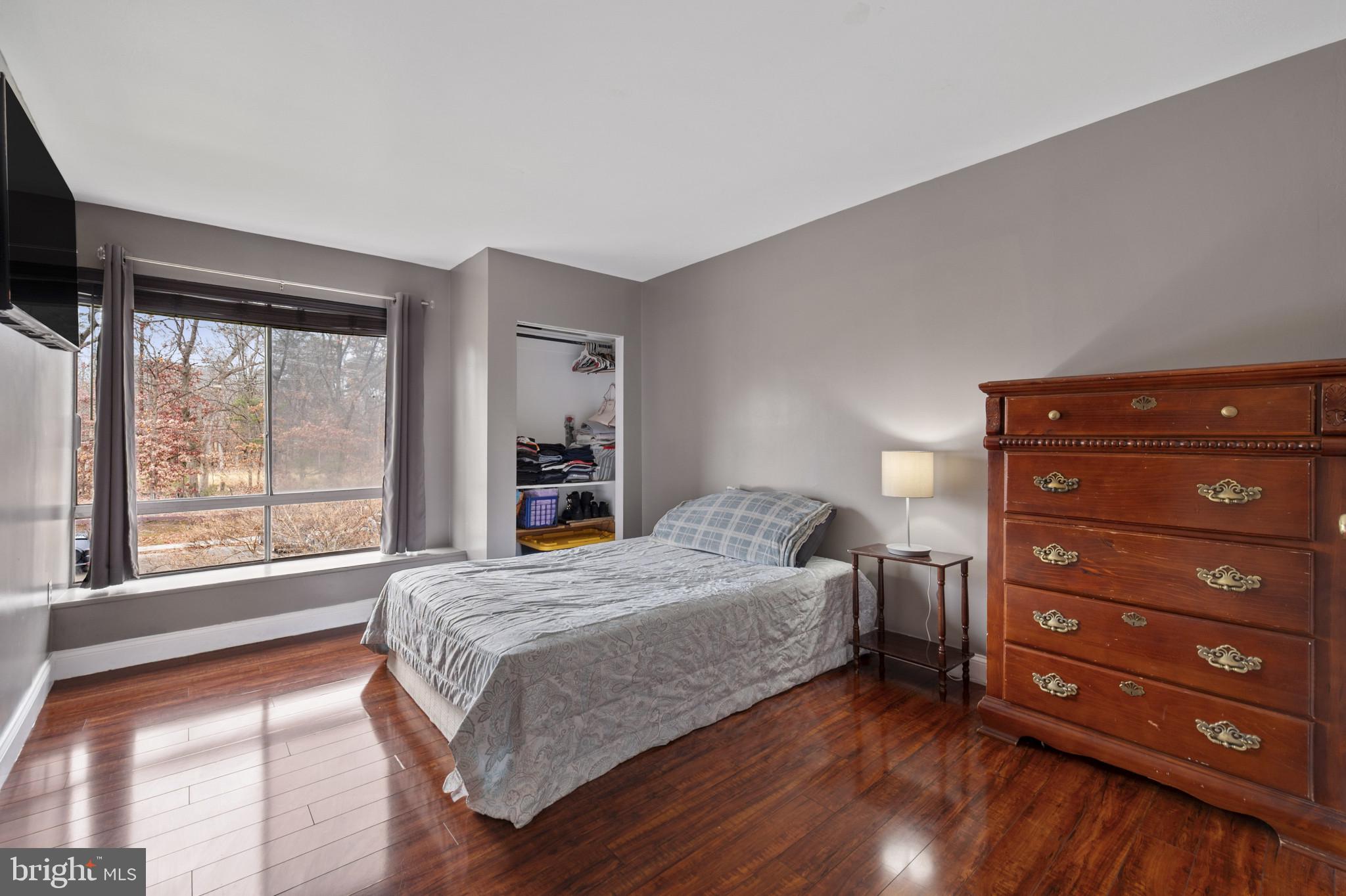 CHELSEA WOODS - Residential