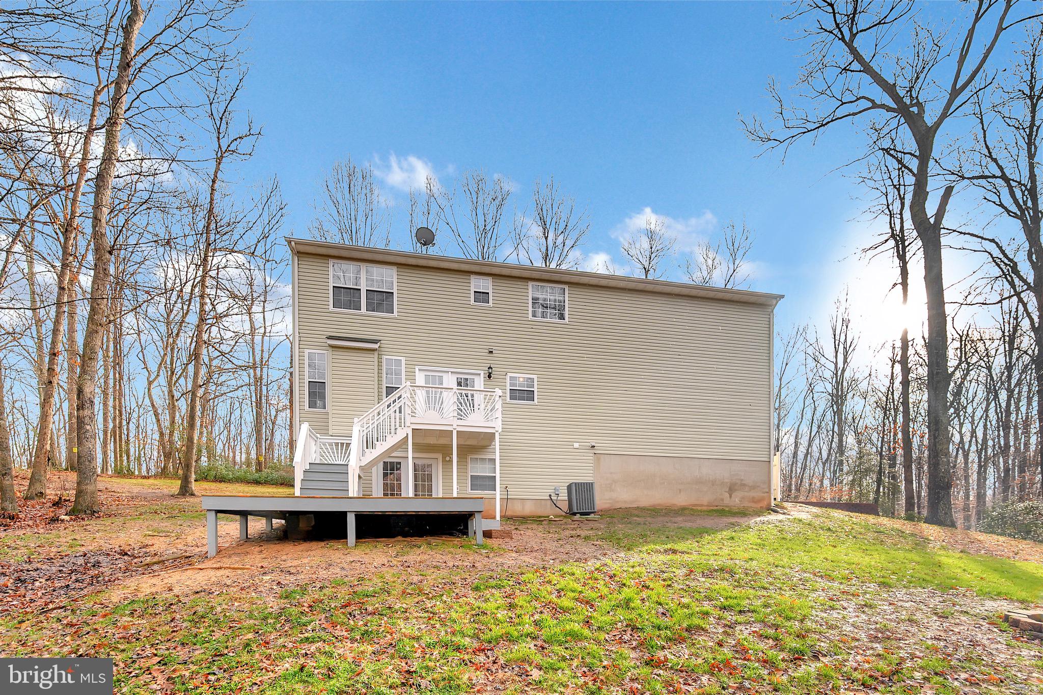 CLORE AT RAPP RIVER - Residential