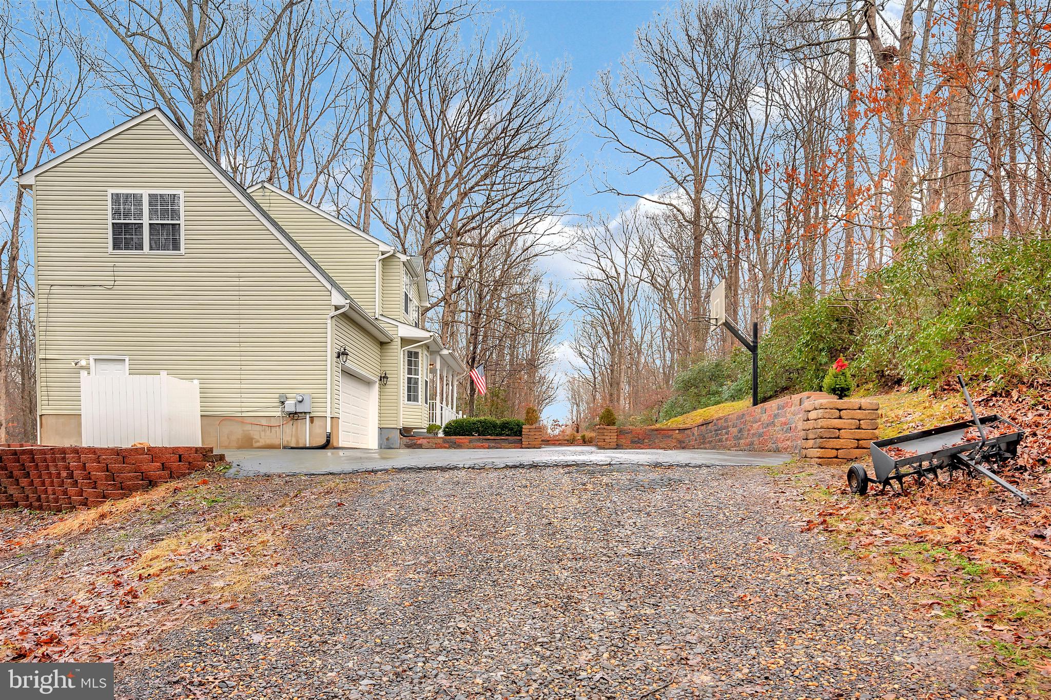 CLORE AT RAPP RIVER - Residential