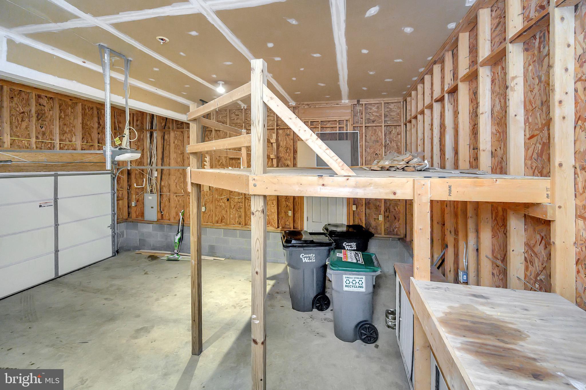 CLORE AT RAPP RIVER - Residential